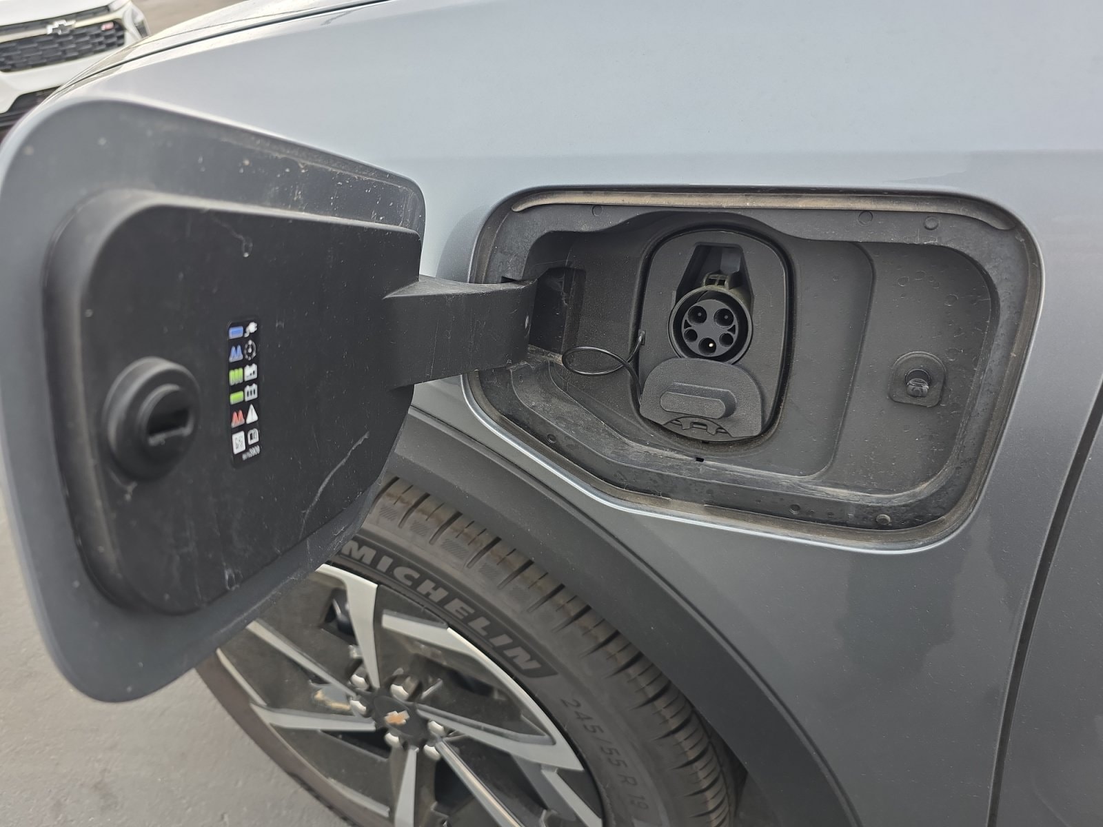 2026 Chevrolet Equinox EV 2LT - Photo 34