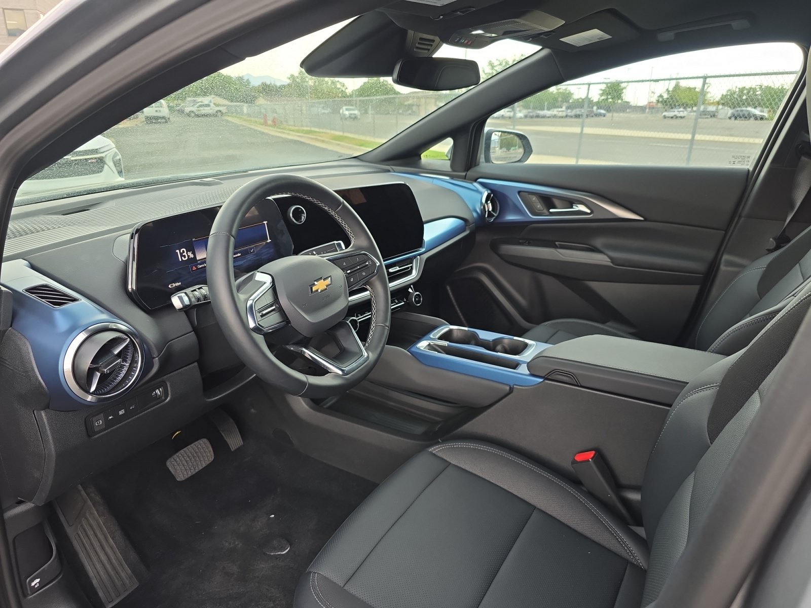 2026 Chevrolet Equinox EV 2LT - Photo 11