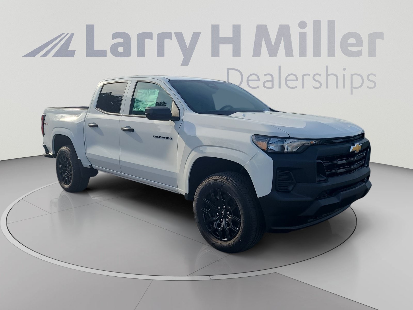 2025 Chevrolet Colorado Work Truck - Photo 8