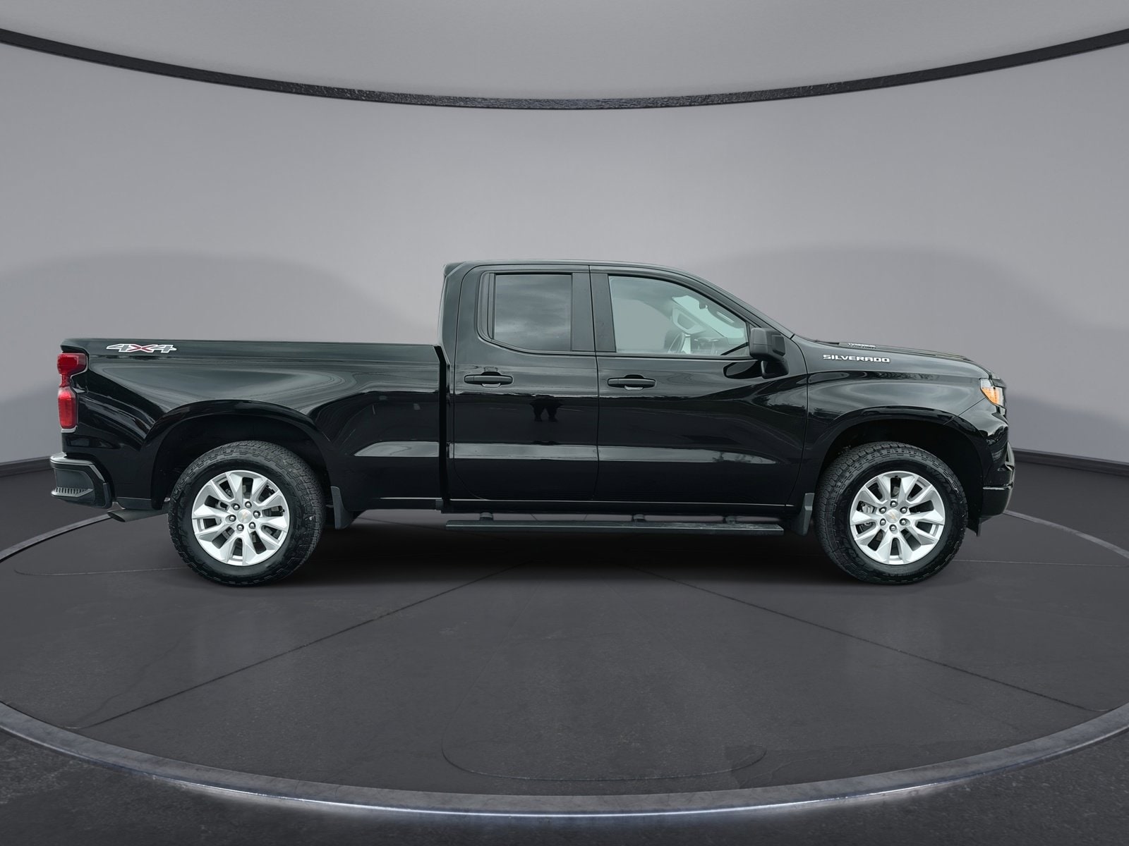 2026 Chevrolet Silverado 1500 Custom - Photo 10