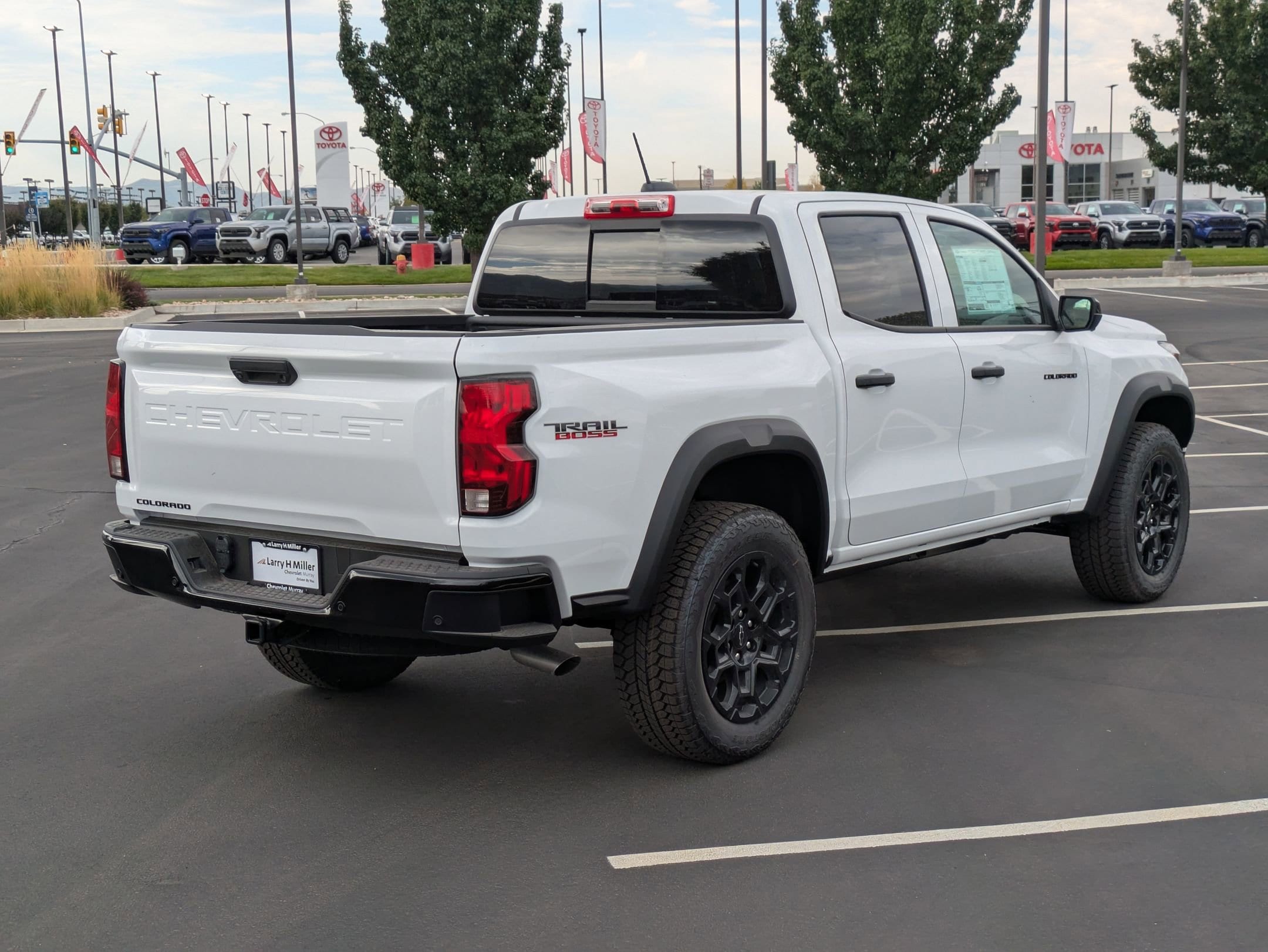 2026 Chevrolet Colorado Trail Boss - Photo 6