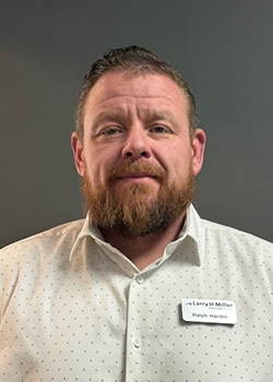 Staff member Ralph Hardin from ID_74353abf08e5