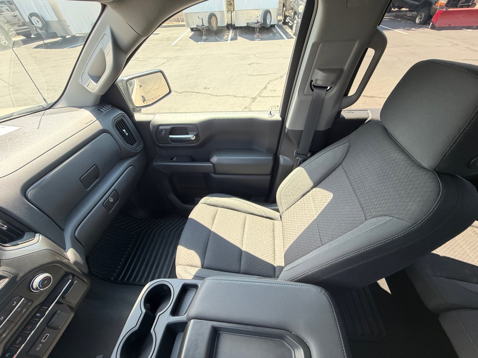 2026 Chevrolet Silverado 1500 Custom - Photo 33