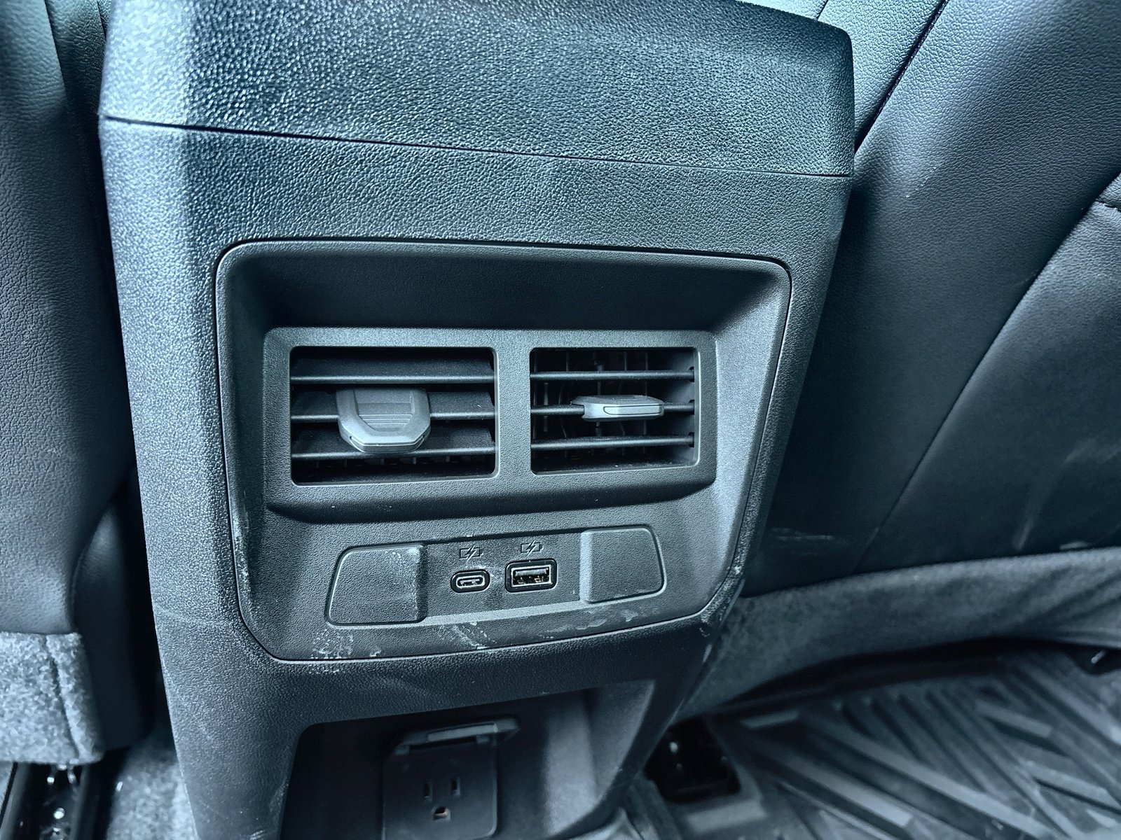 2026 Chevrolet Colorado LT - Photo 30