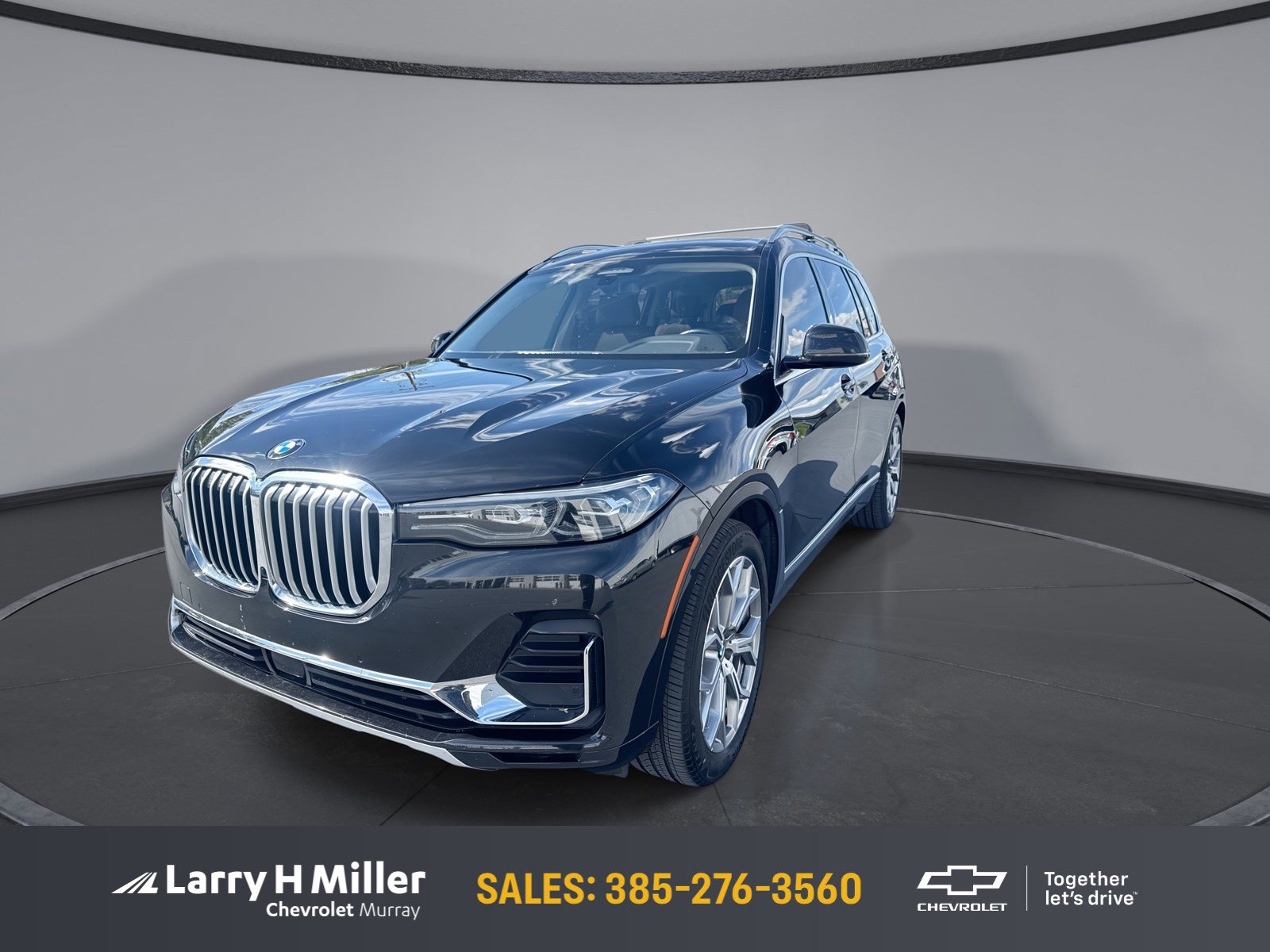 2022 BMW X7 xDrive40i's photo