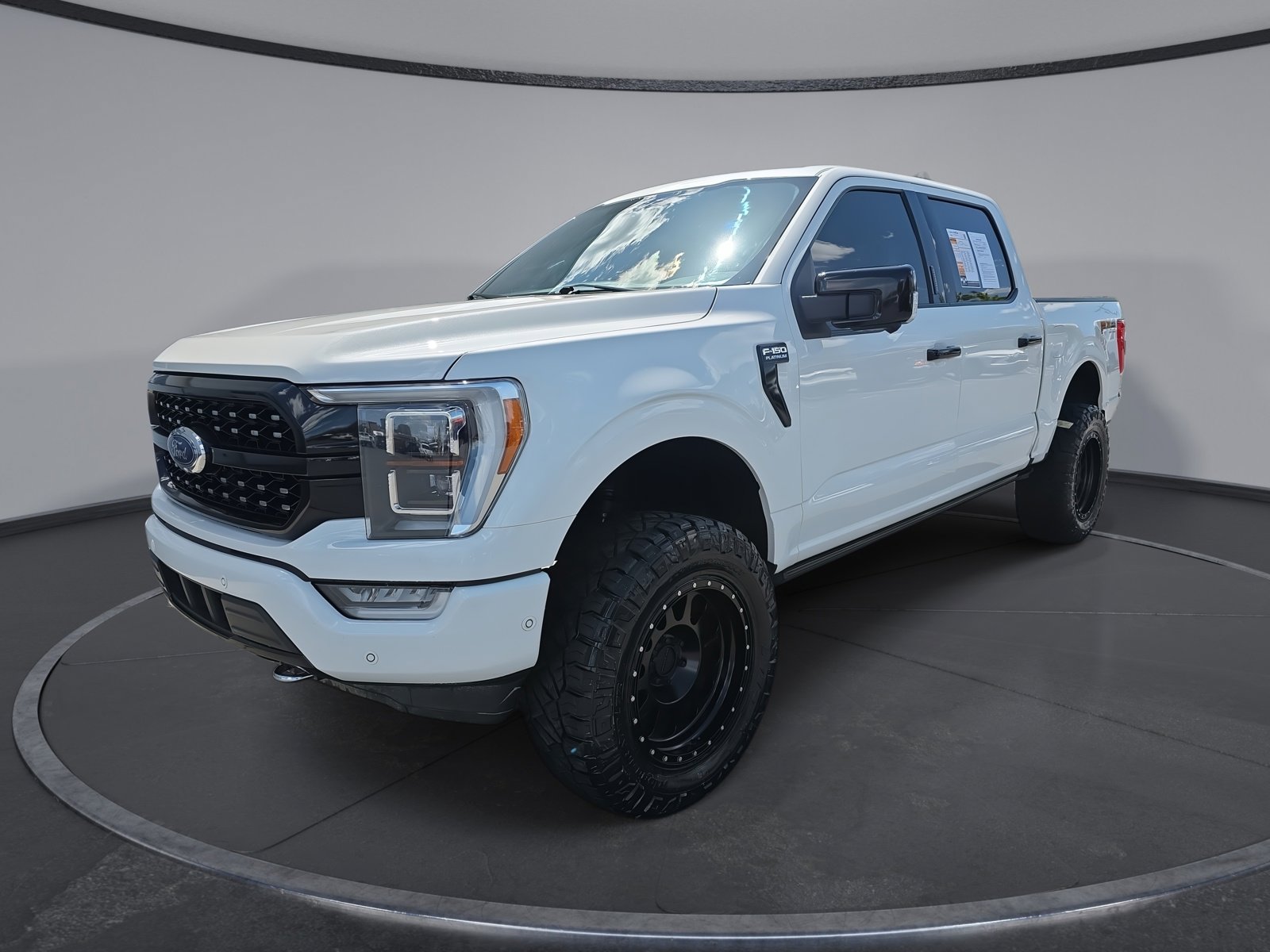 2021 Ford F-150 Platinum 4x4 SuperCrew 5-1/2 Box's photo