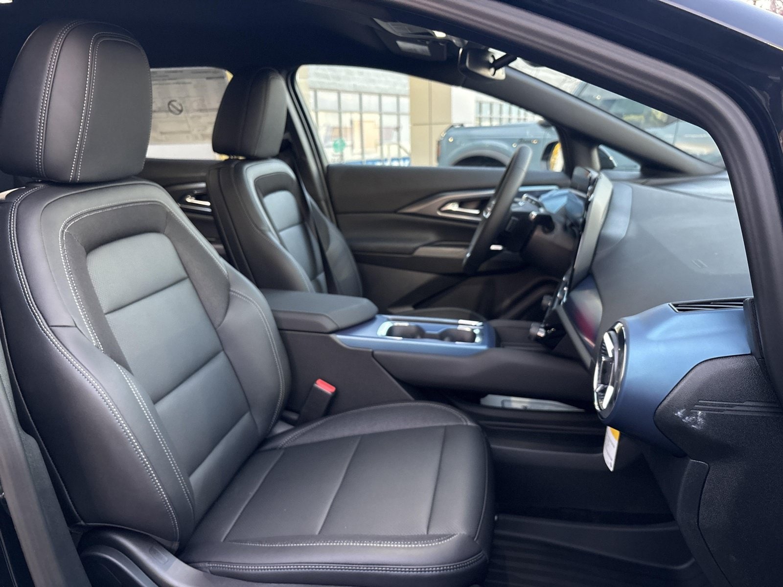 2026 Chevrolet Equinox EV 2LT - Photo 25