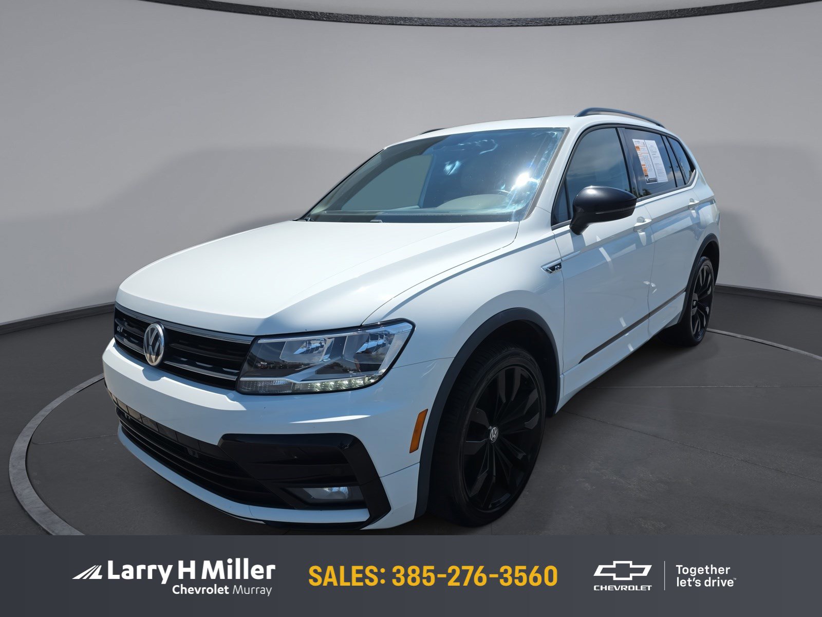 2020 Volkswagen Tiguan 2.0T SE R-Line Black 4WD's photo