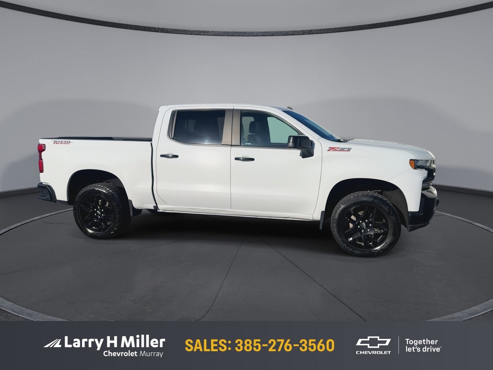 2022 Chevrolet Silverado 1500 LT Trail Boss 4X4 Crew Cab Short Box's photo