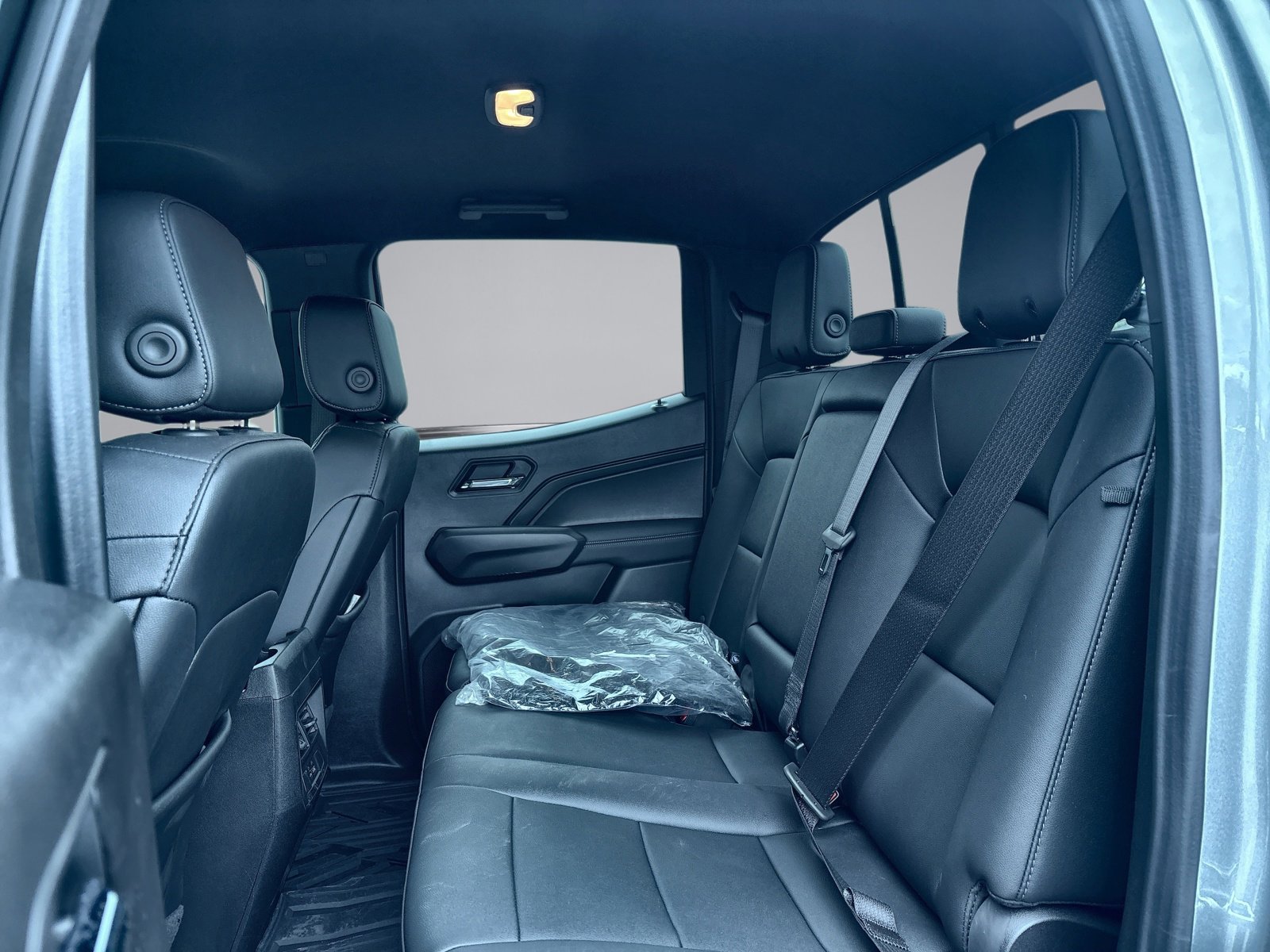 2026 Chevrolet Colorado LT - Photo 29