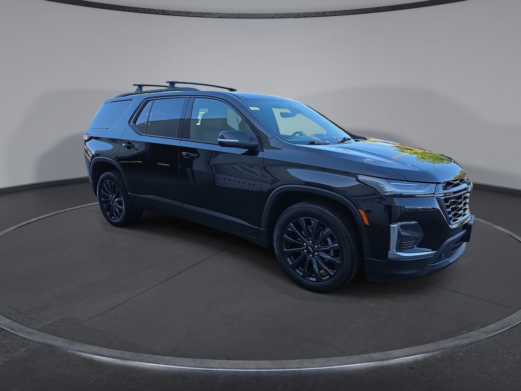 Used 2023 Chevrolet Traverse RS SUV