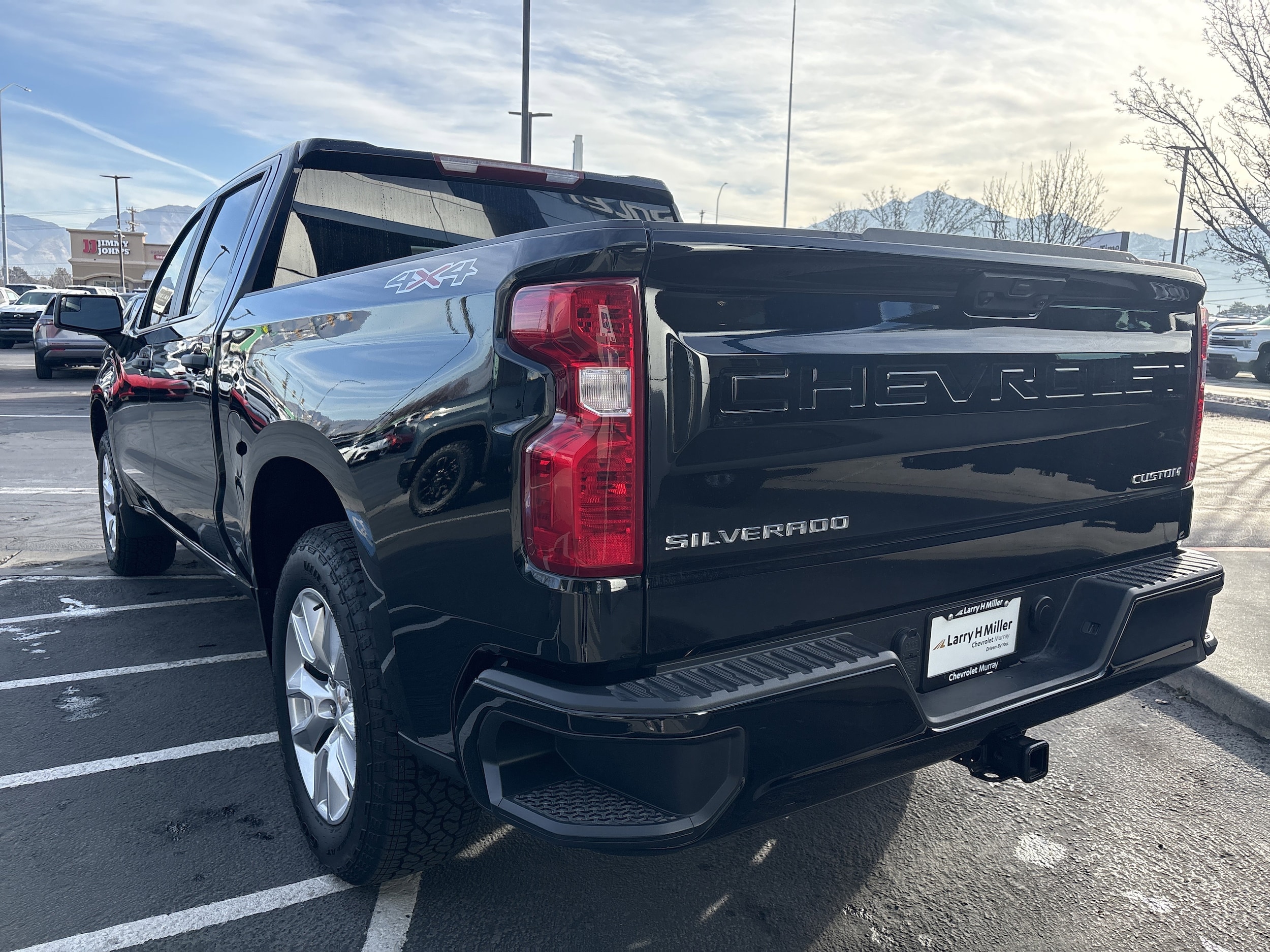 2025 Chevrolet Silverado 1500 Custom - Photo 4