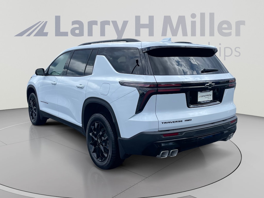 New 2026 Chevrolet Traverse LT SUV