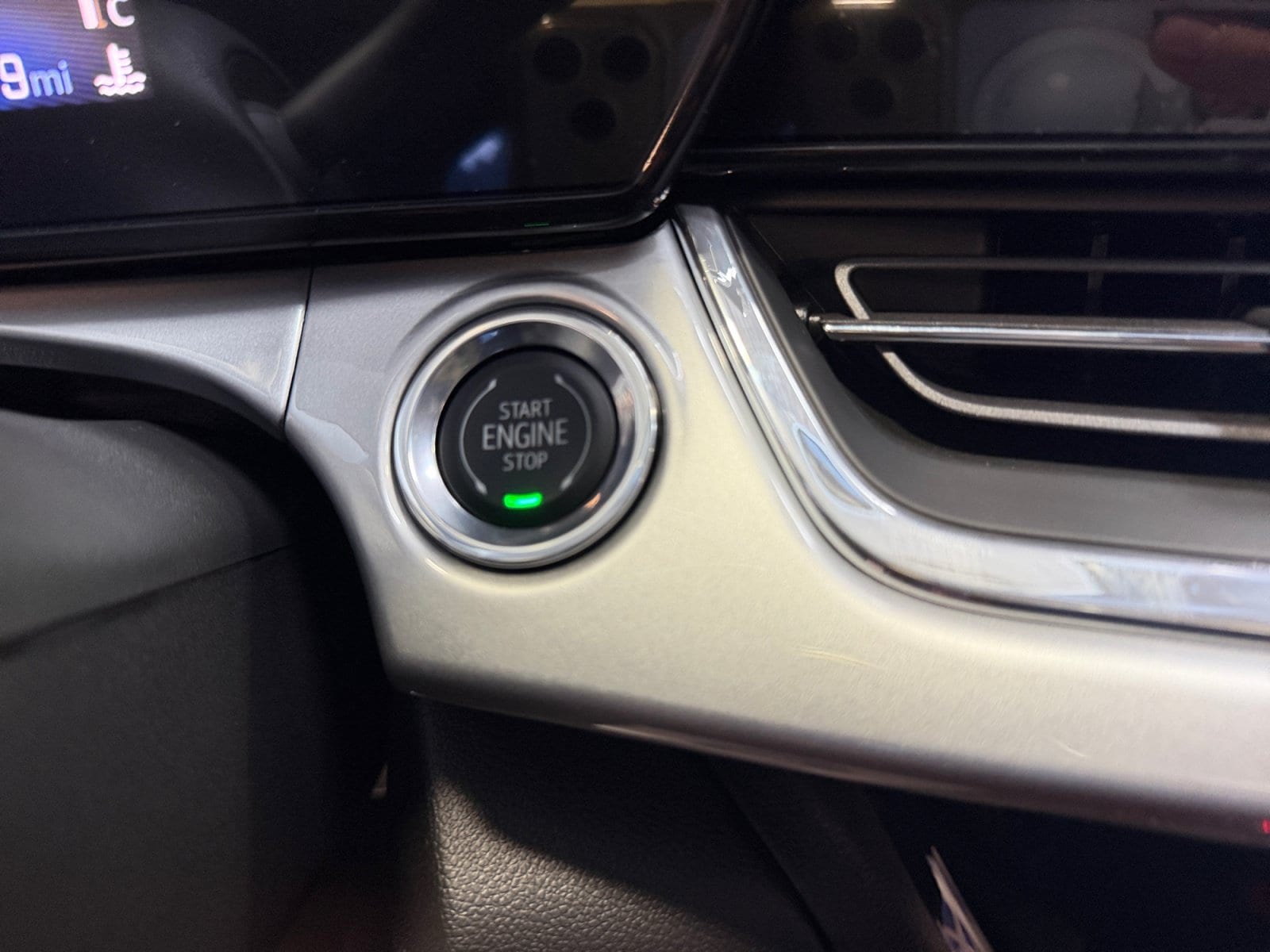 2026 Chevrolet Trax LT - Photo 31