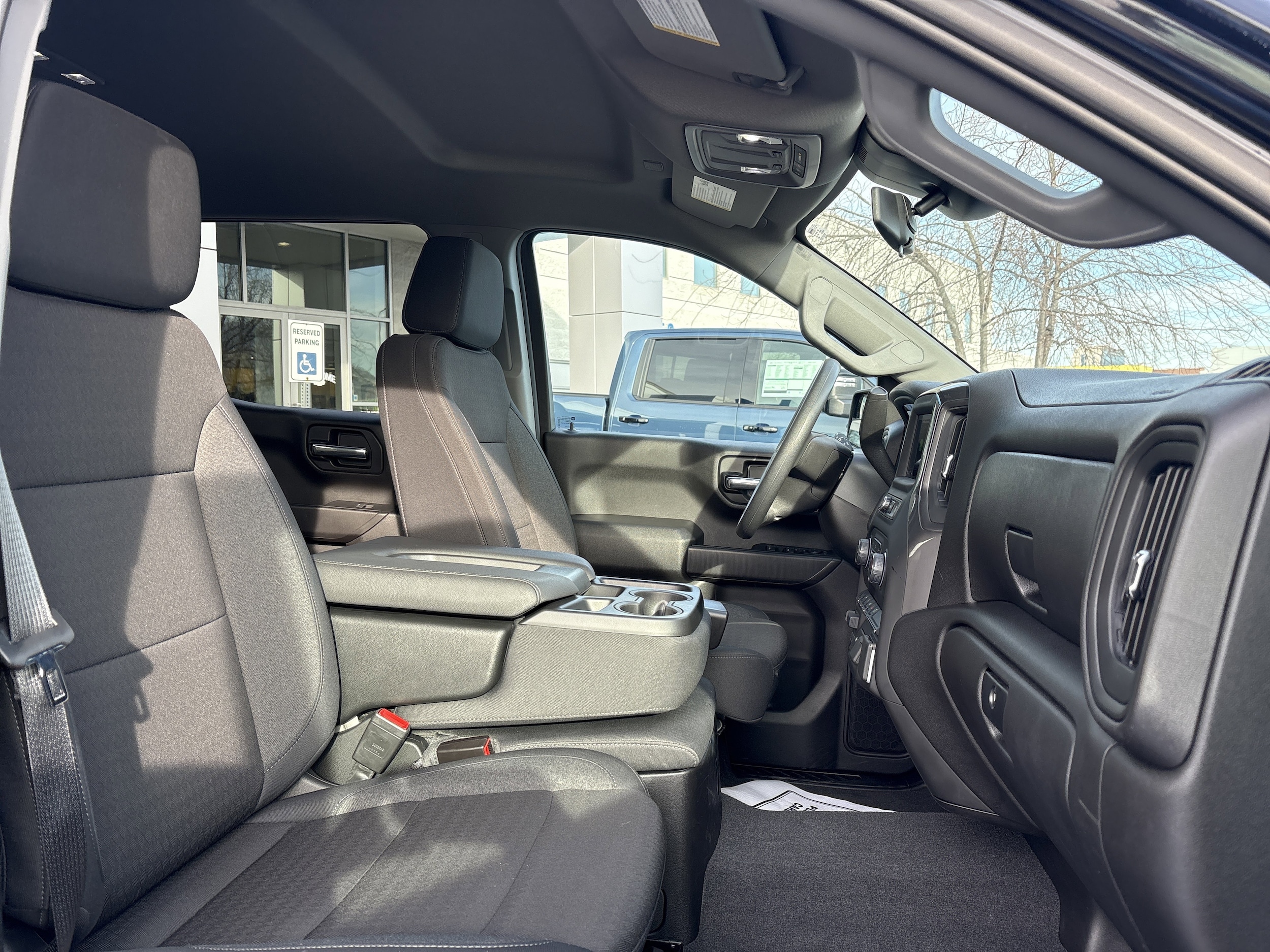 2025 Chevrolet Silverado 1500 Custom - Photo 27