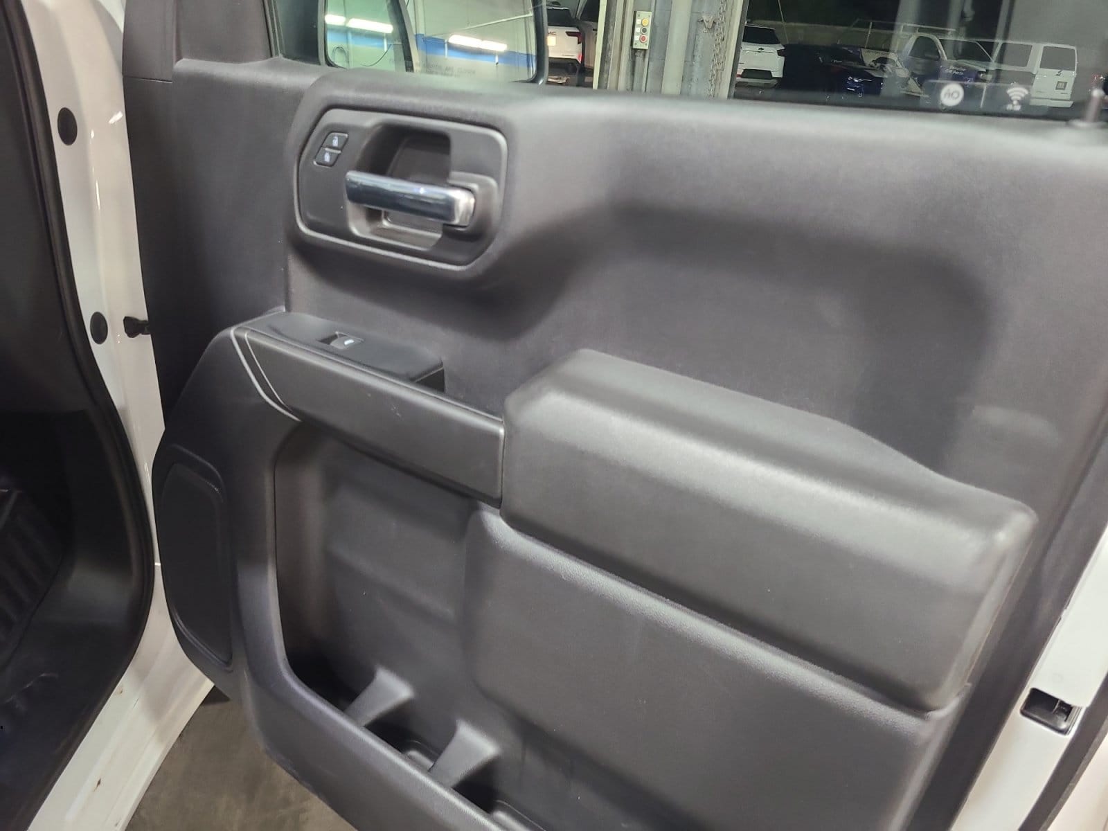 2023 Chevrolet Silverado 1500 Custom - Photo 16
