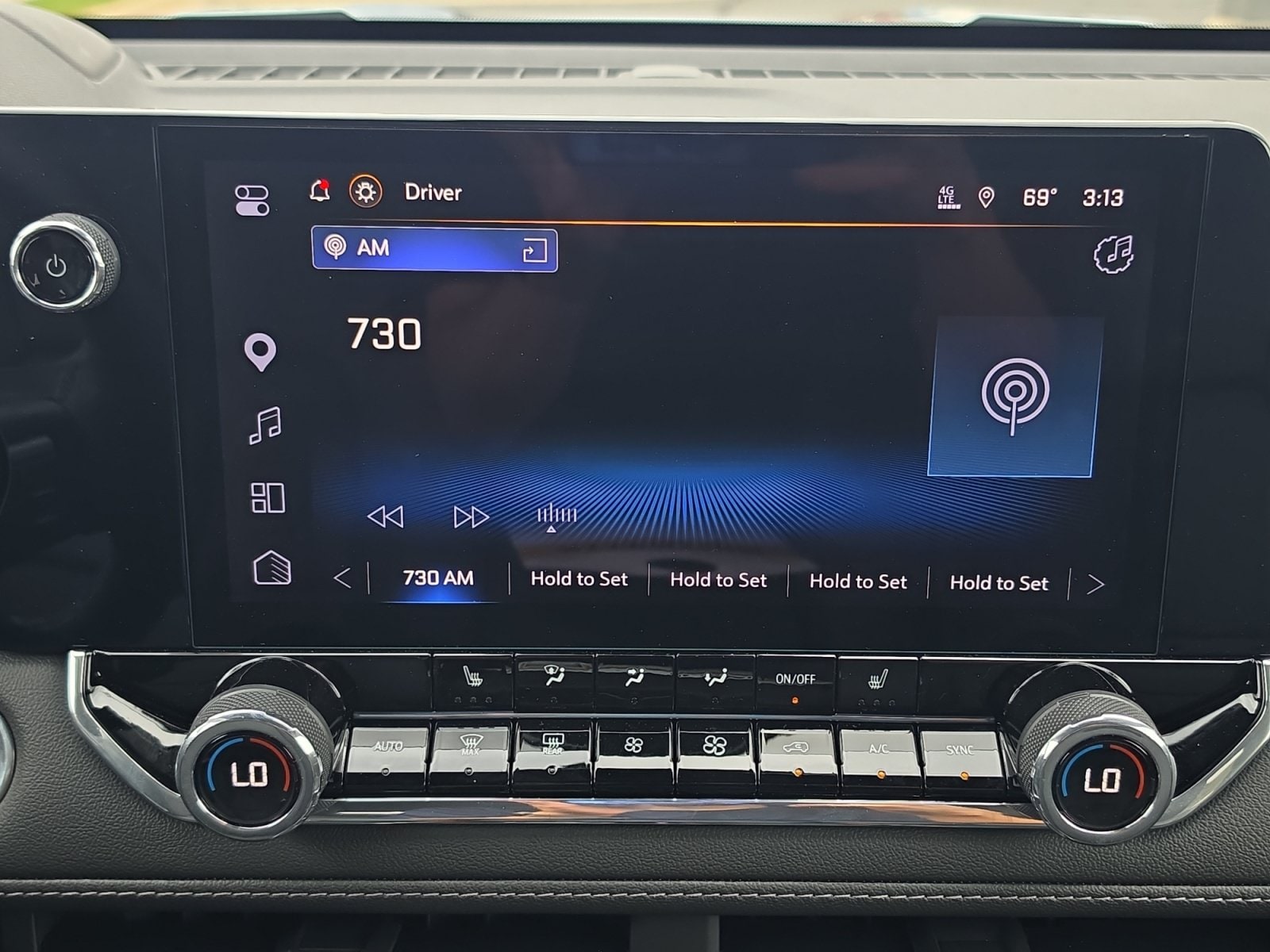 2026 Chevrolet Colorado LT - Photo 21