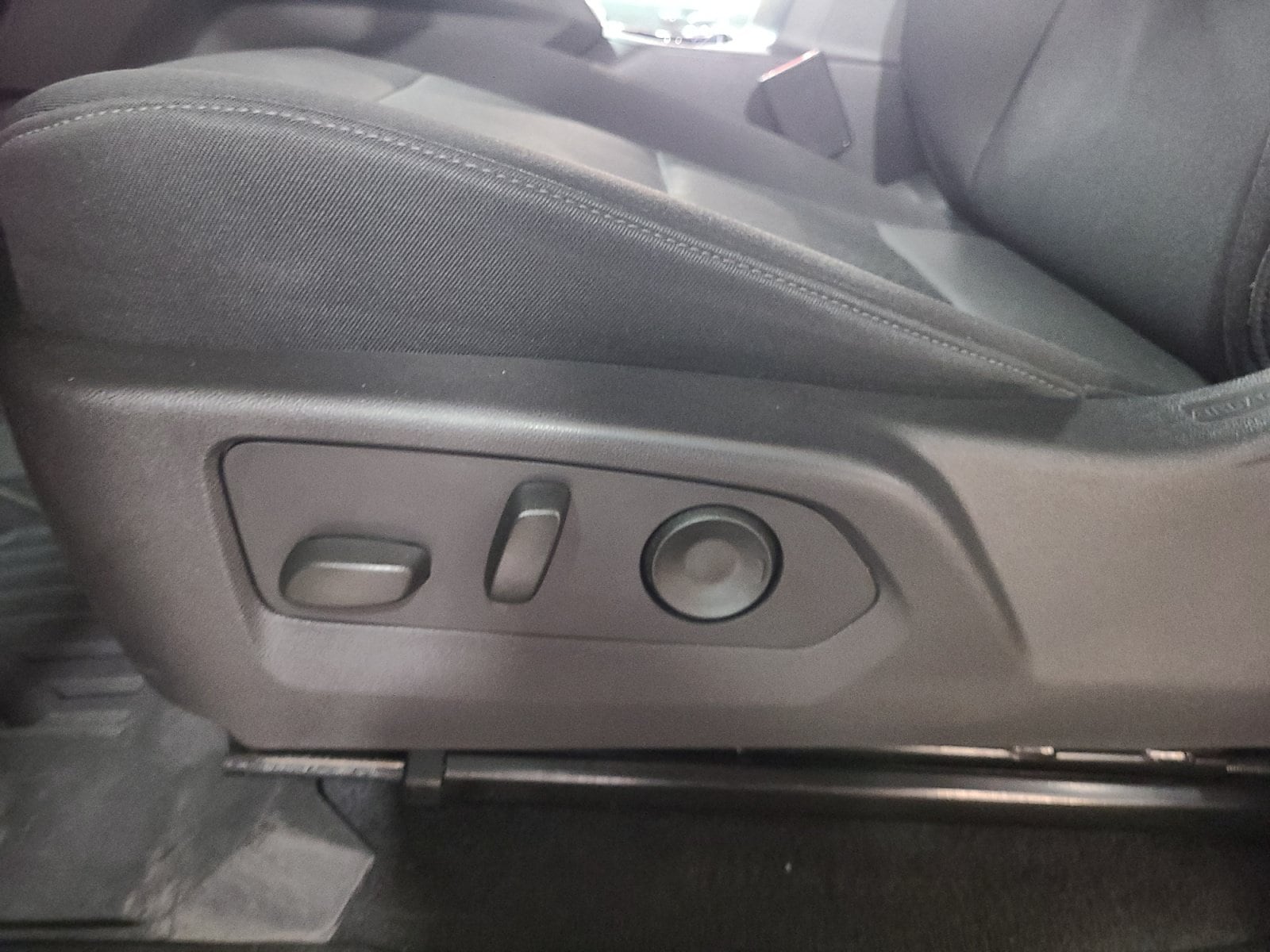 2024 Chevrolet Colorado Trail Boss - Photo 15