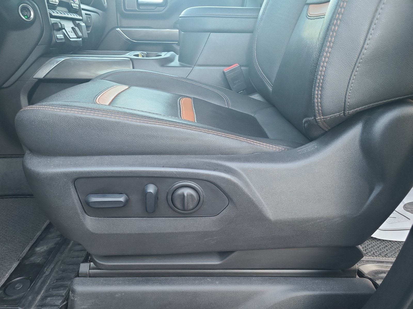 2023 GMC Sierra 3500HD AT4 - Photo 15