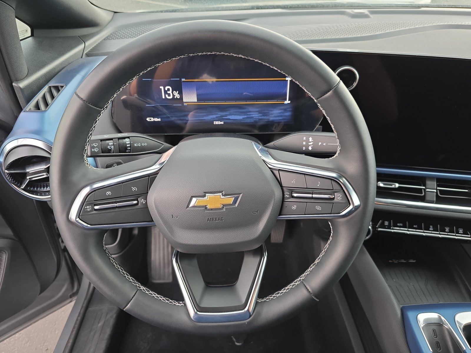 2026 Chevrolet Equinox EV 2LT - Photo 14