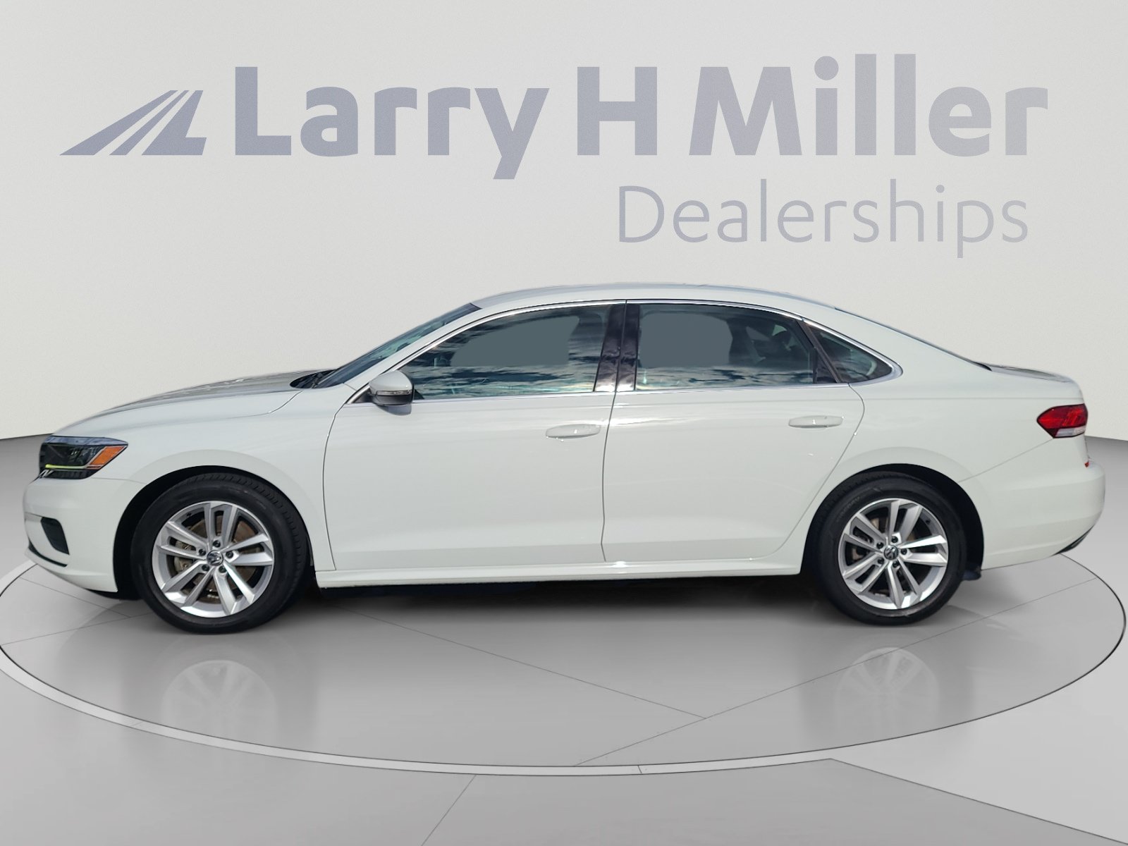 Used 2020 Volkswagen Passat 2.0T SE Sedan