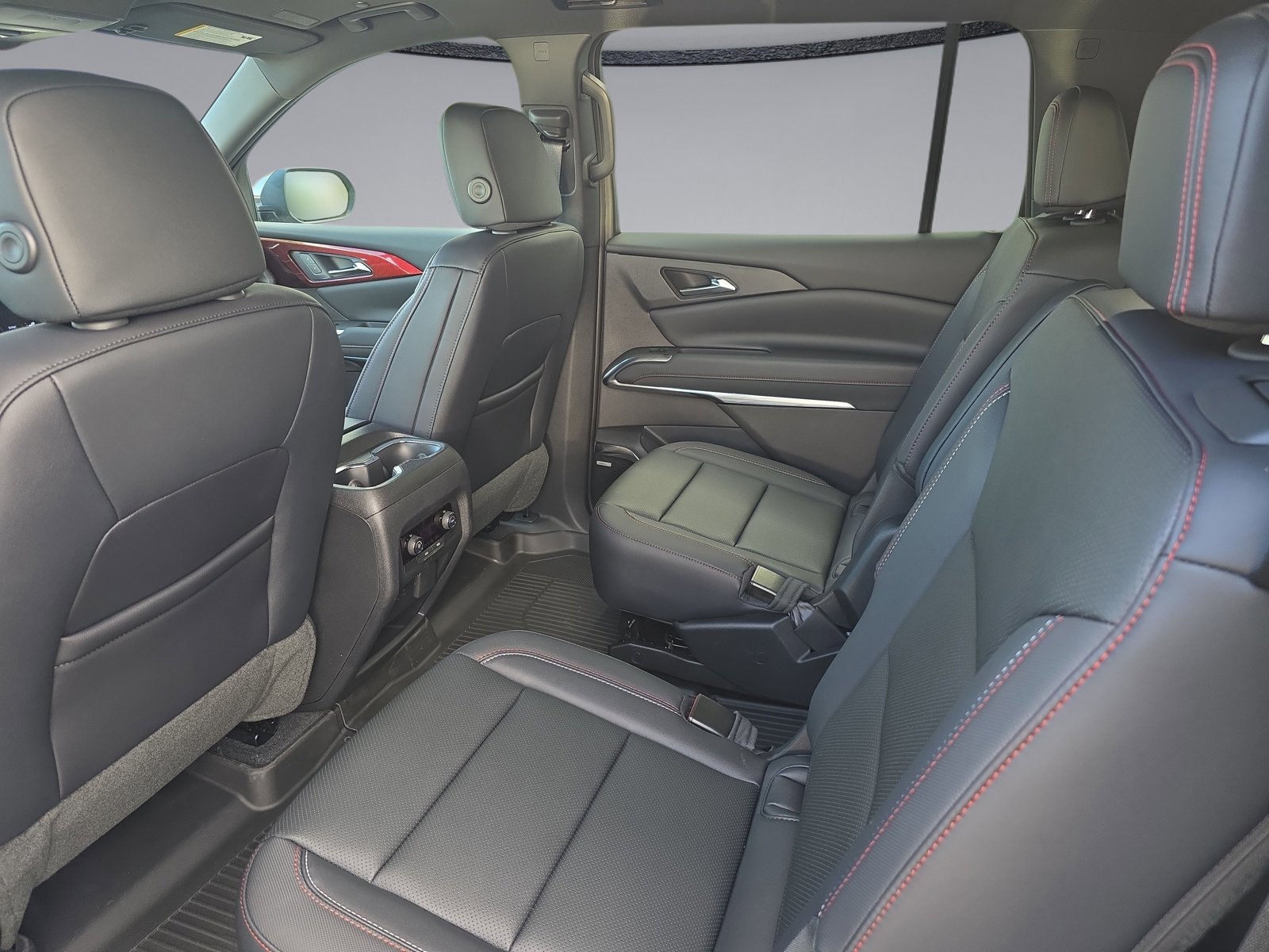 2026 Chevrolet Traverse Z71 - Photo 34