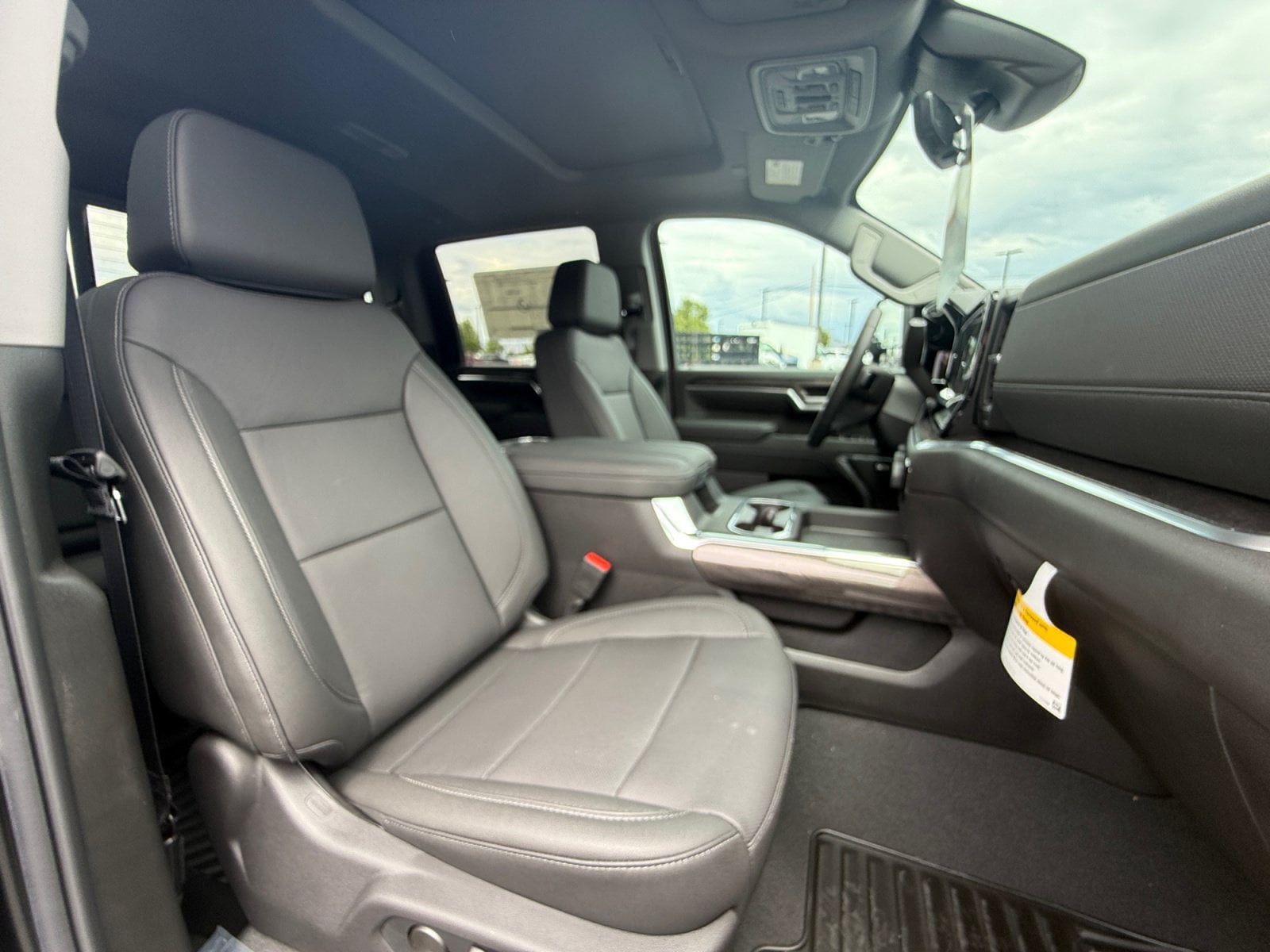 2026 Chevrolet Silverado 3500 HD LTZ - Photo 31