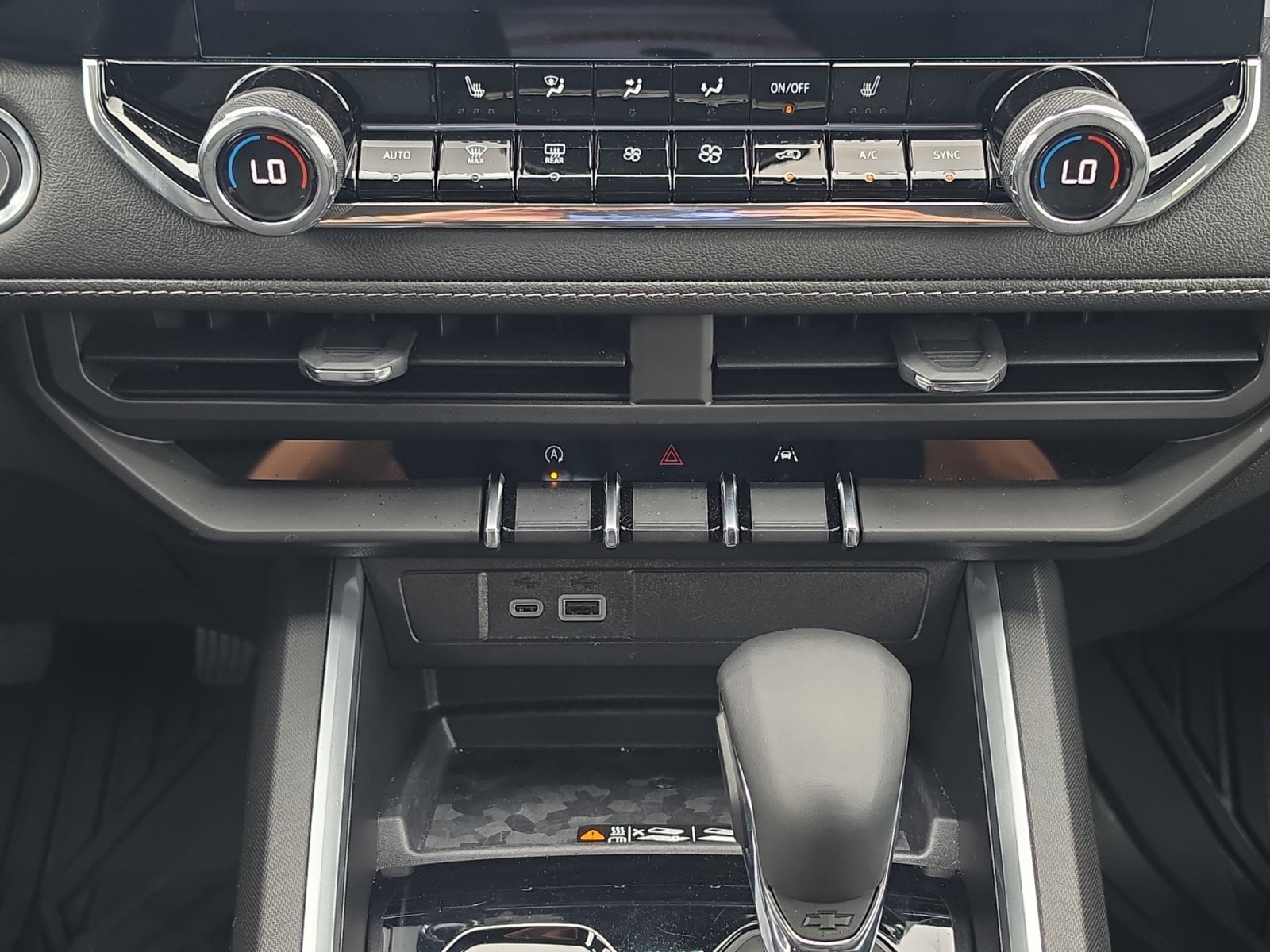 2026 Chevrolet Colorado LT - Photo 22