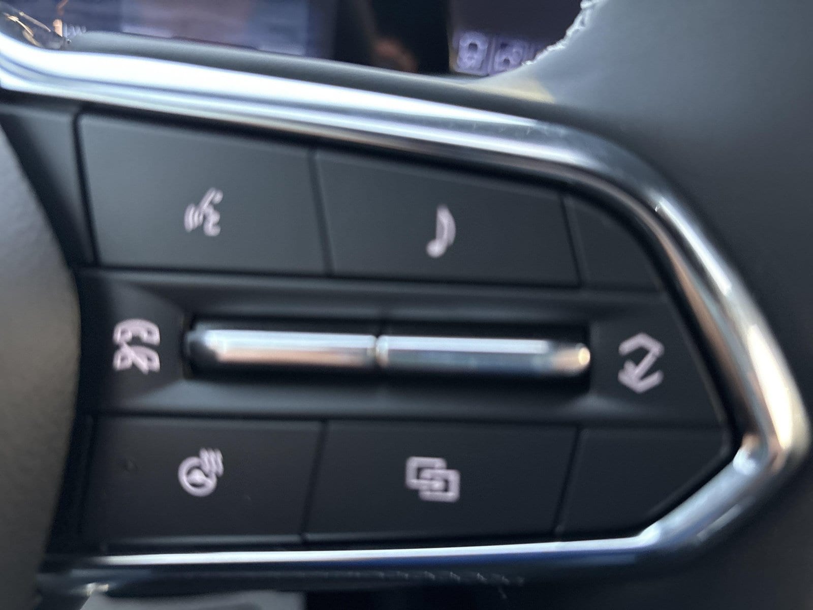 2026 Chevrolet Equinox EV 2LT - Photo 18