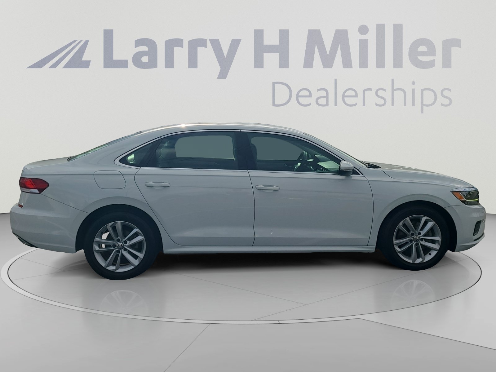 2020 Volkswagen Passat SE - Photo 7