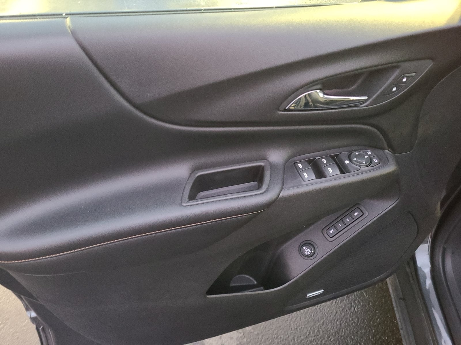 2020 Chevrolet Equinox Premier - Photo 14