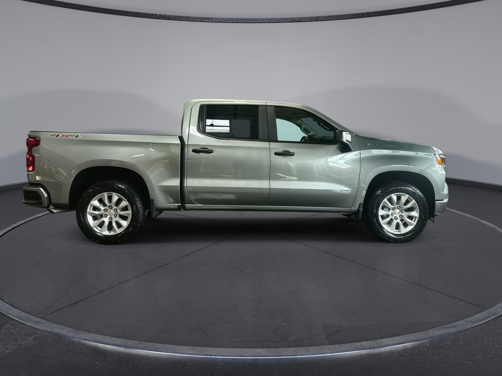 2026 Chevrolet Silverado 1500 Custom - Photo 10