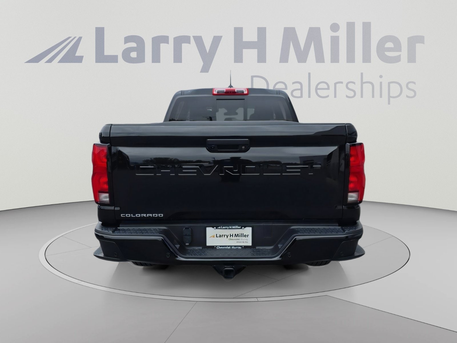 2026 Chevrolet Colorado LT - Photo 8