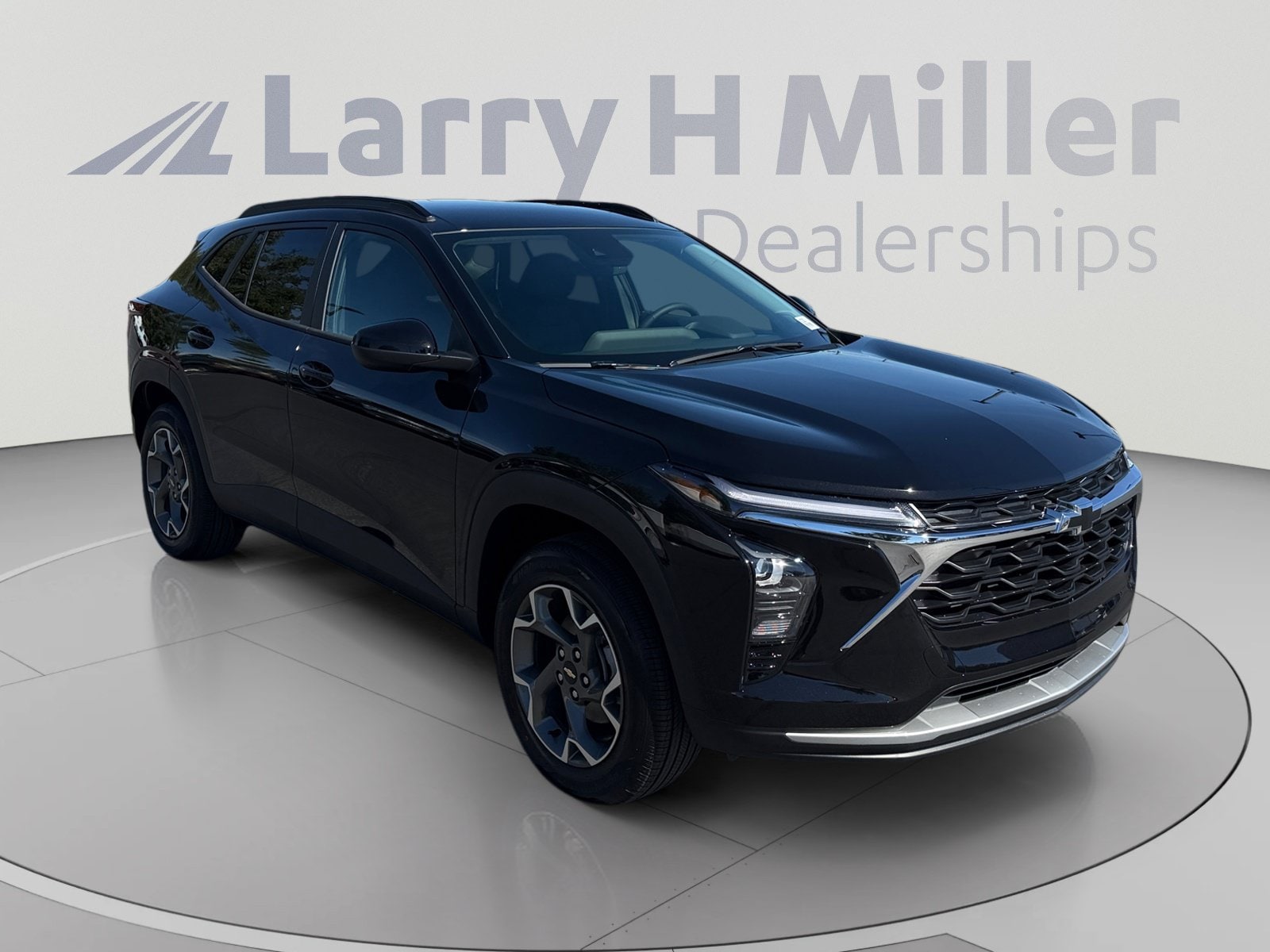 2026 Chevrolet Trax LT - Photo 8