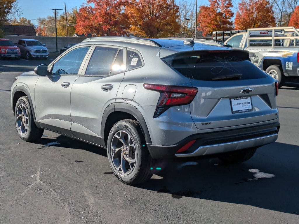 New 2026 Chevrolet Trax LT SUV