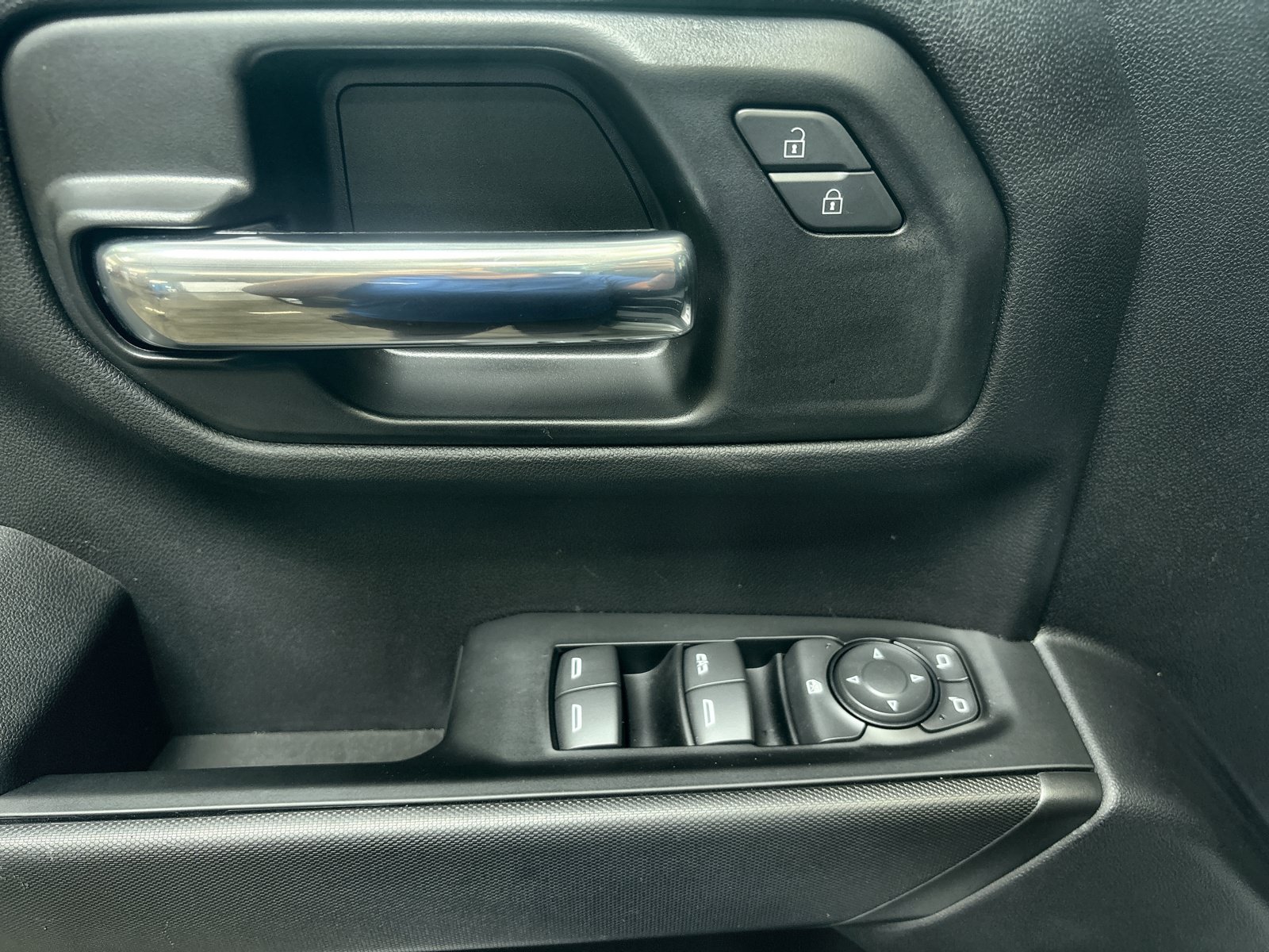 2026 Chevrolet Silverado 1500 Custom - Photo 22