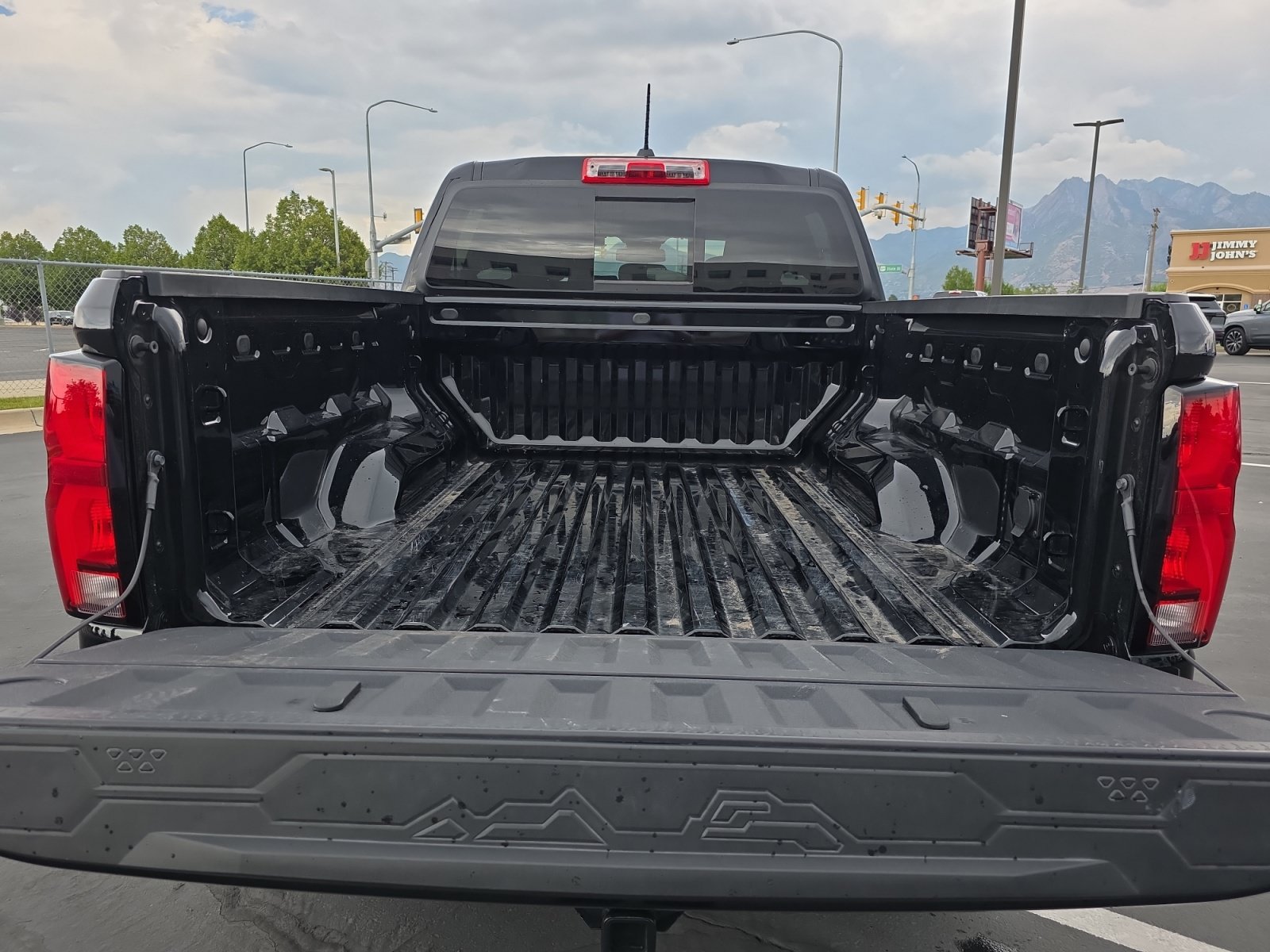 2026 Chevrolet Colorado Z71 - Photo 17