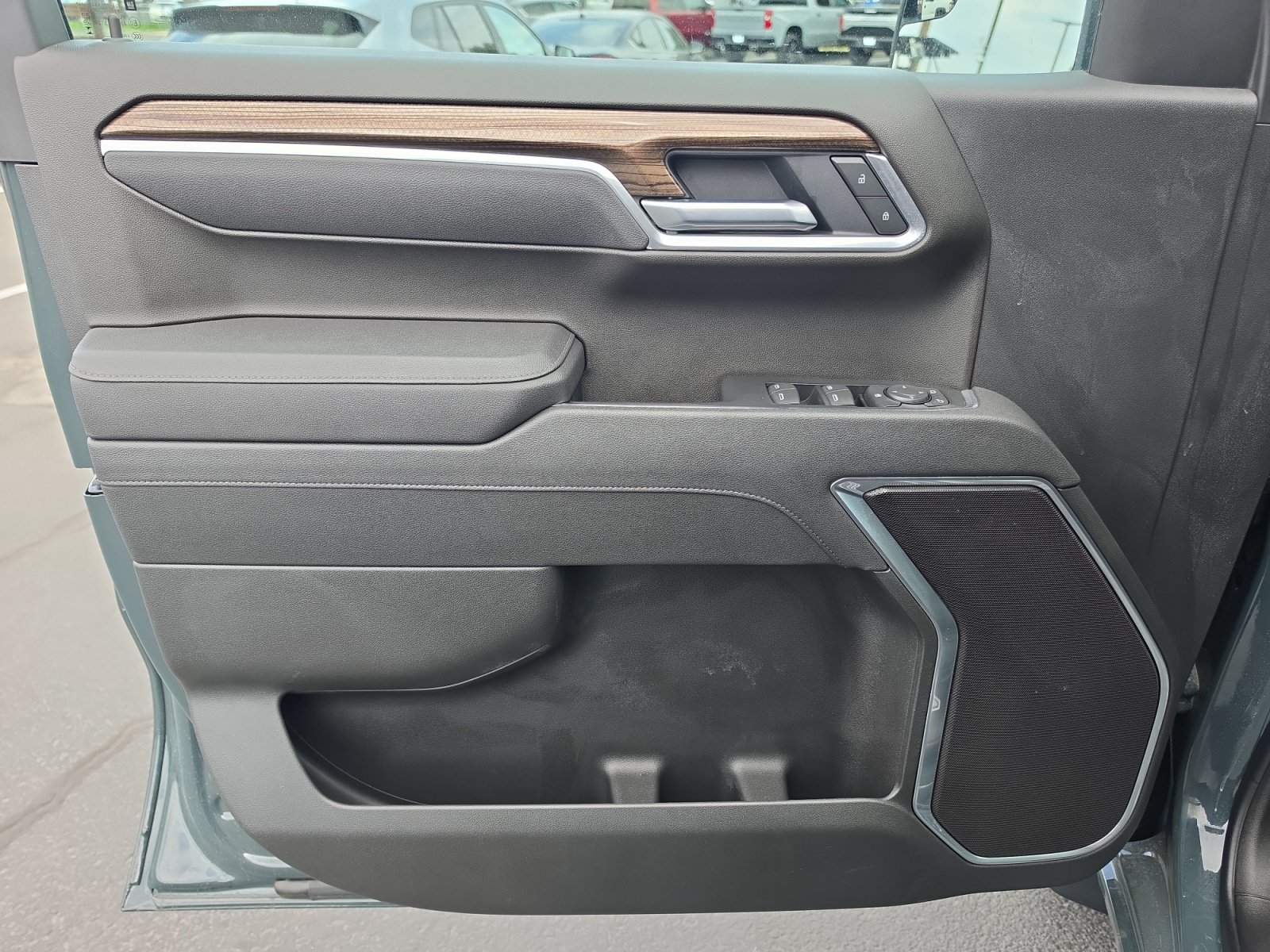 2026 Chevrolet Silverado 1500 LT - Photo 10