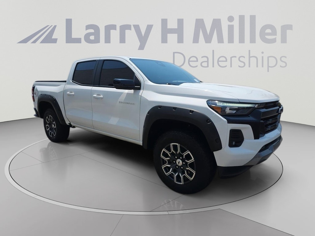 Used 2024 Chevrolet Colorado Z71 Truck Crew Cab