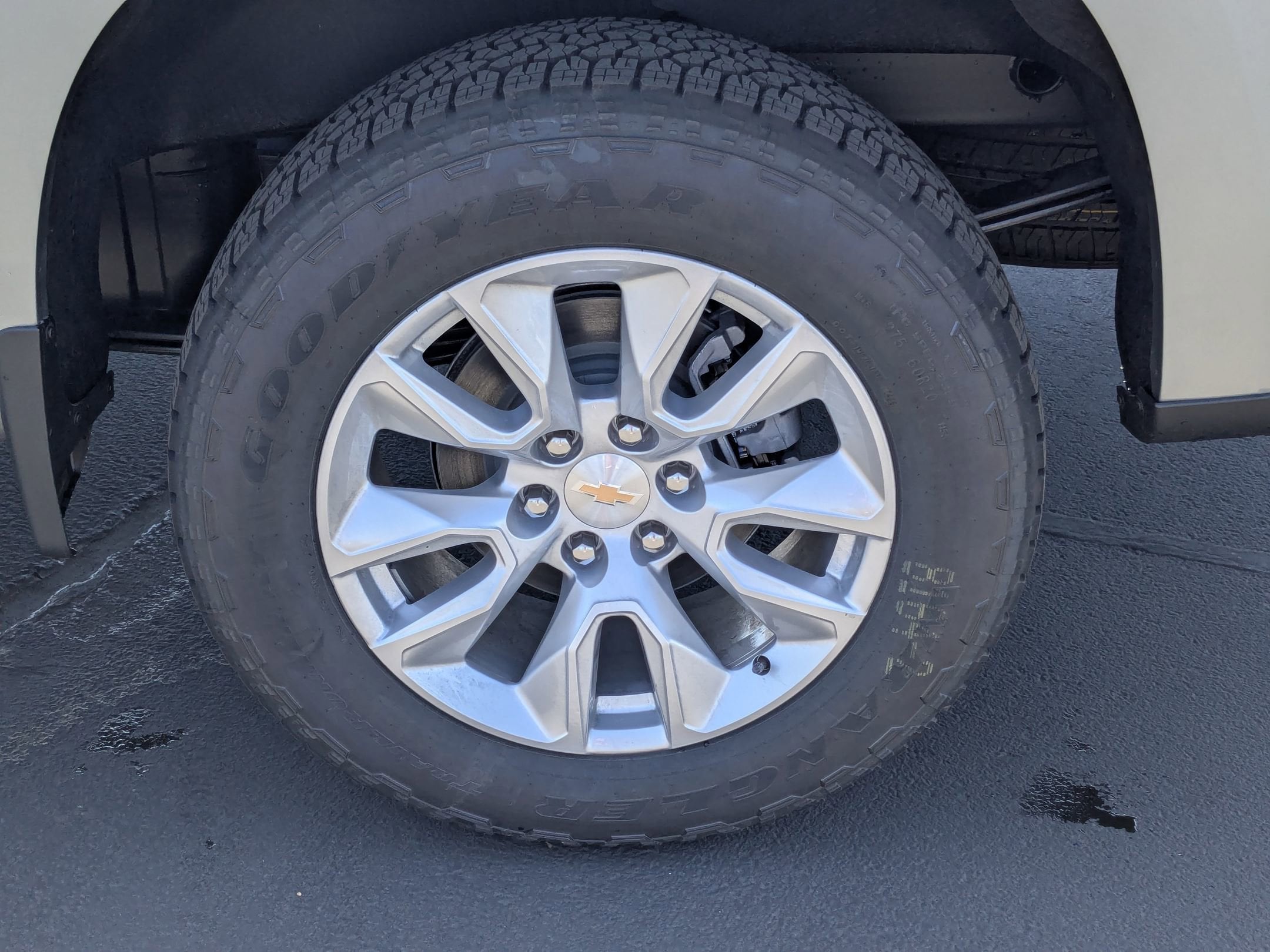 2025 Chevrolet Silverado 1500 Custom - Photo 20