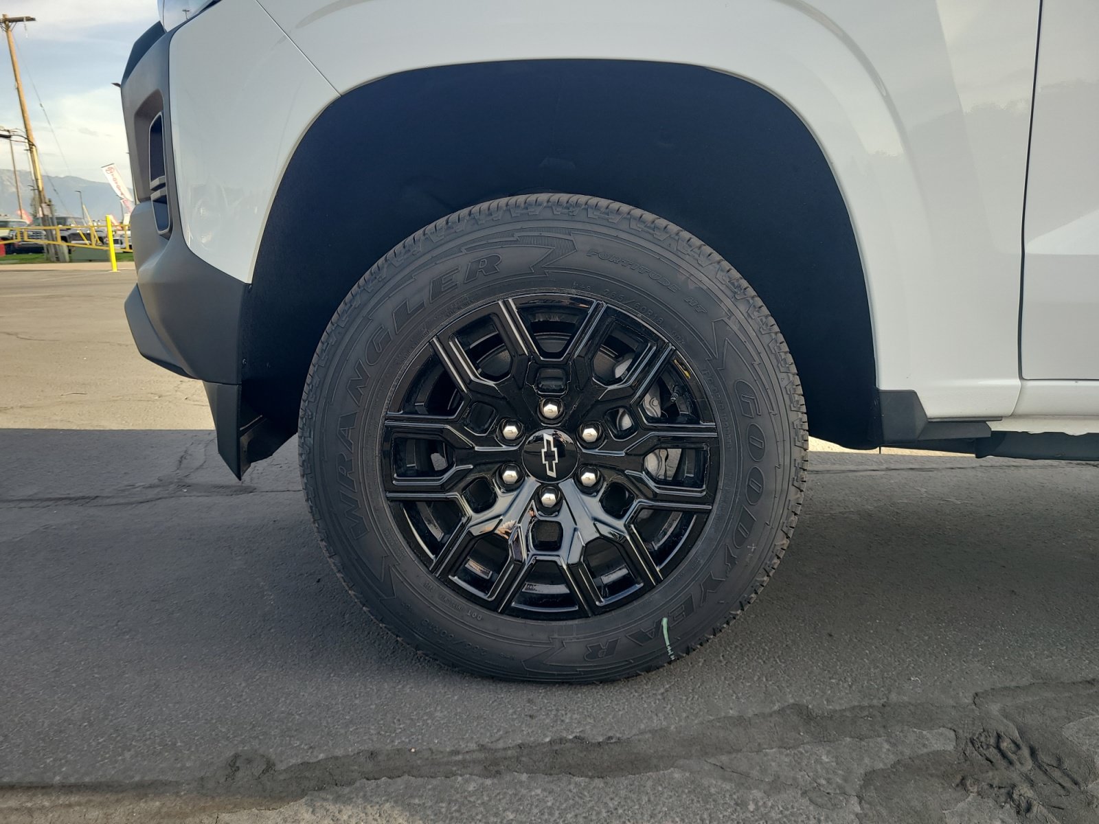 2025 Chevrolet Colorado Work Truck - Photo 27