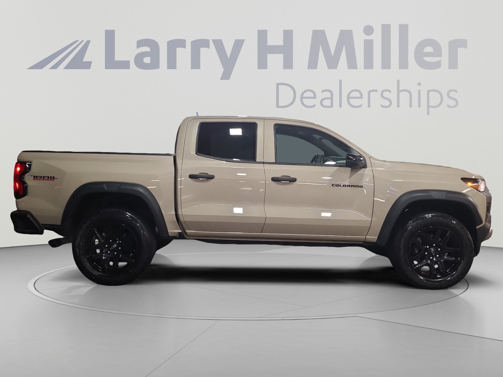 2024 Chevrolet Colorado Trail Boss - Photo 7