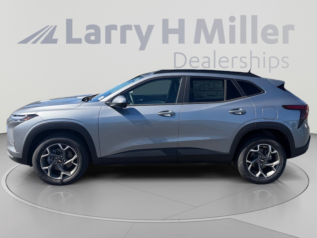 New 2026 Chevrolet Trax LT SUV