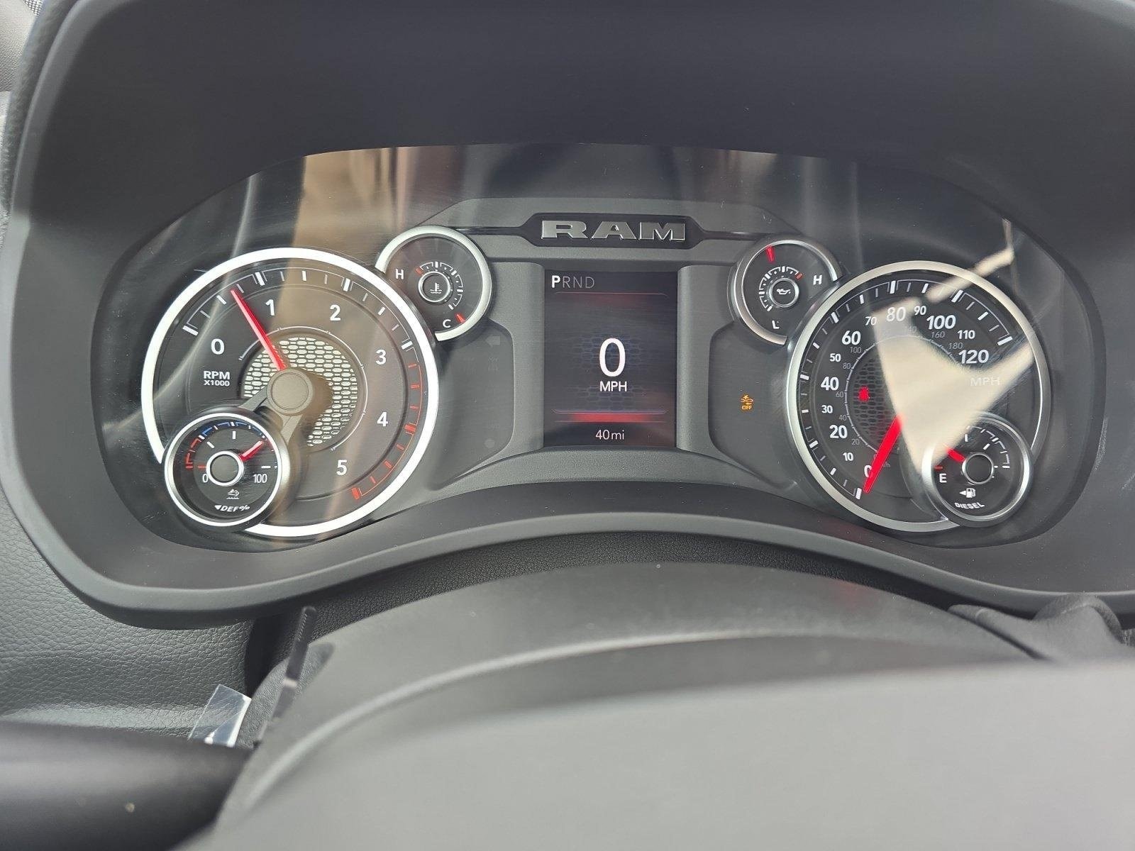 2025 RAM 3500 Chassis Tradesman - Photo 21
