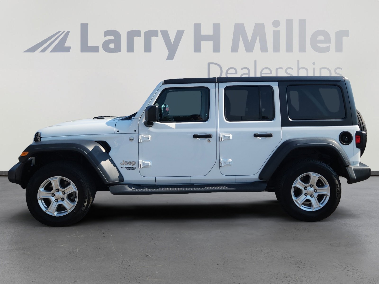 2020 Jeep Wrangler Unlimited Sport S photo 3