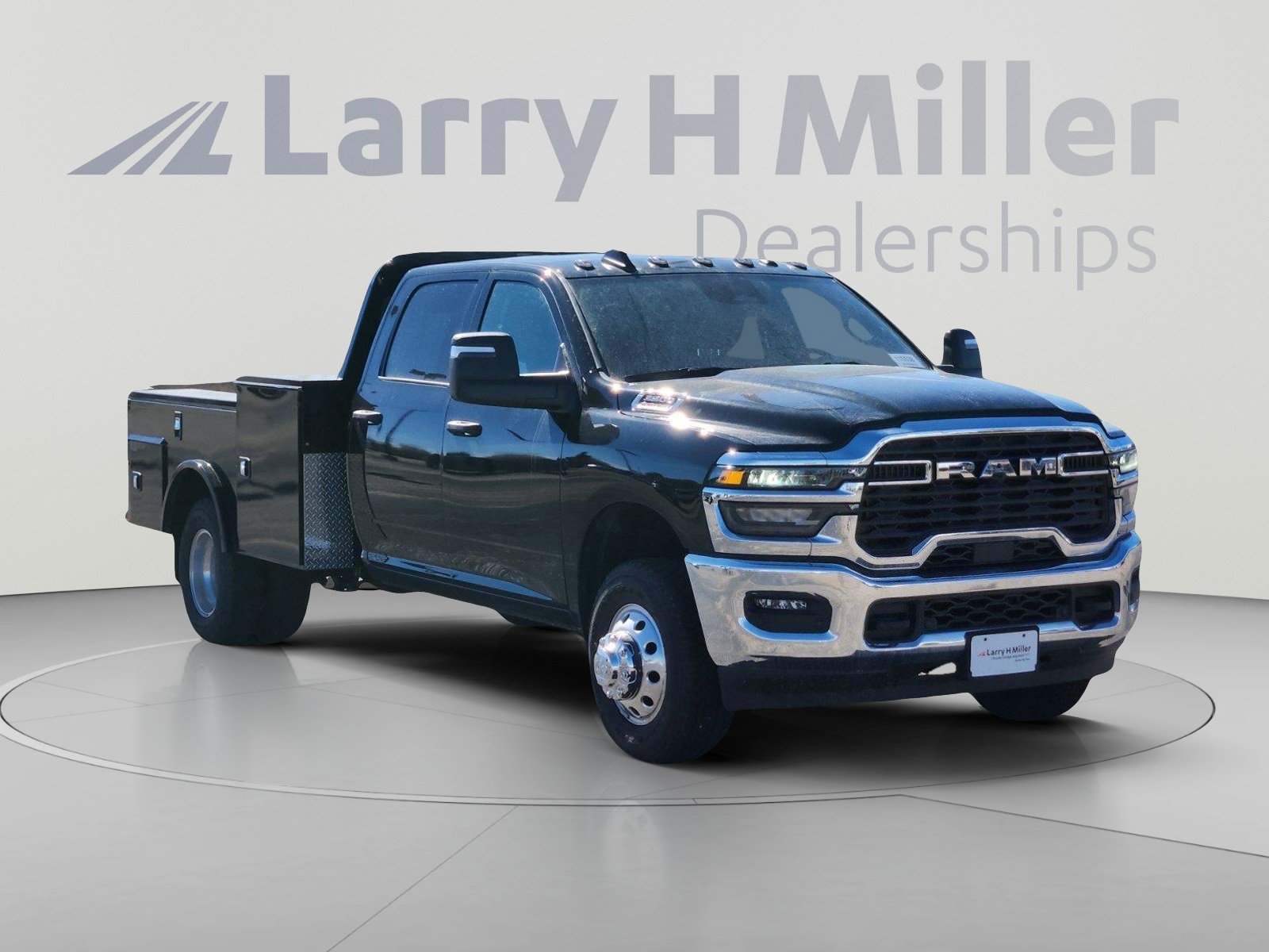 2025 RAM 3500 Chassis Tradesman - Photo 7