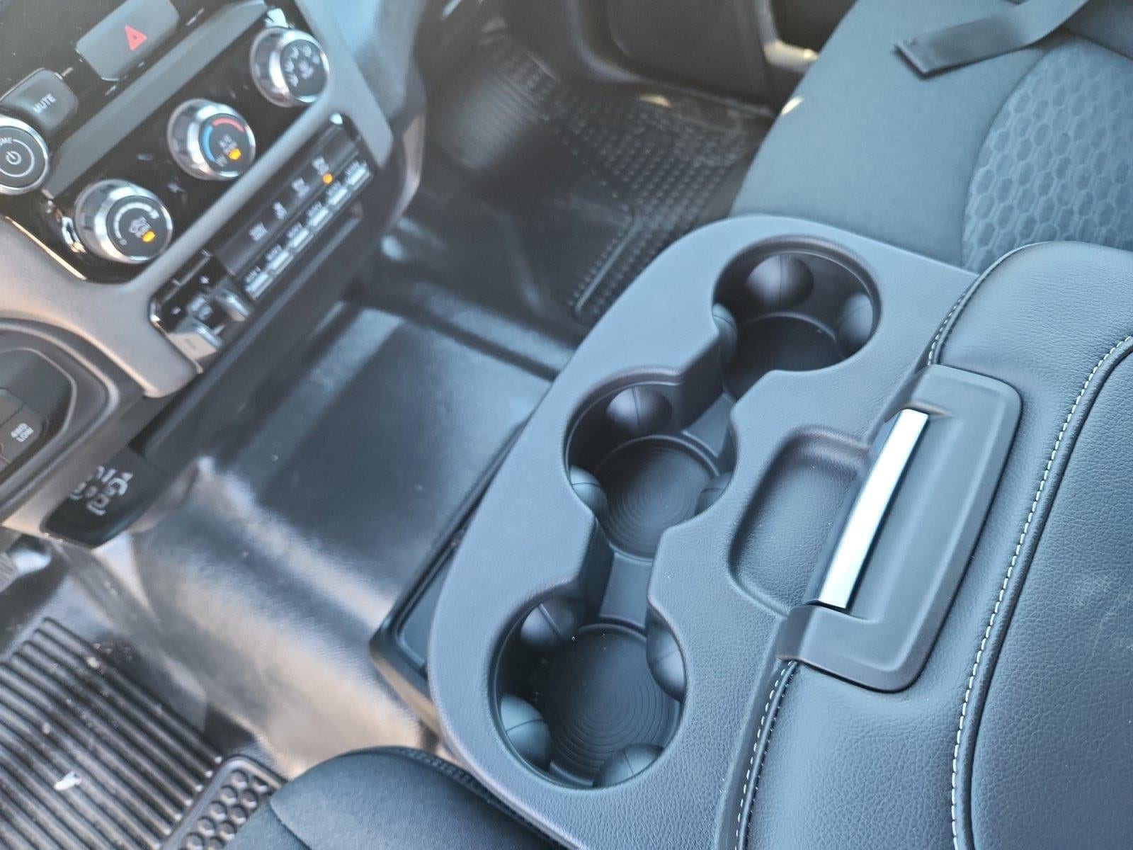 2025 RAM 3500 Chassis Tradesman - Photo 15