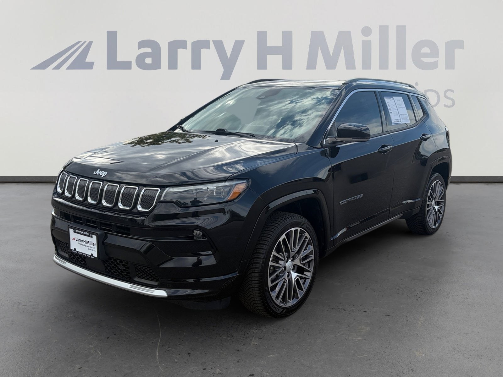 2022 Jeep Compass Limited 4X4's photo
