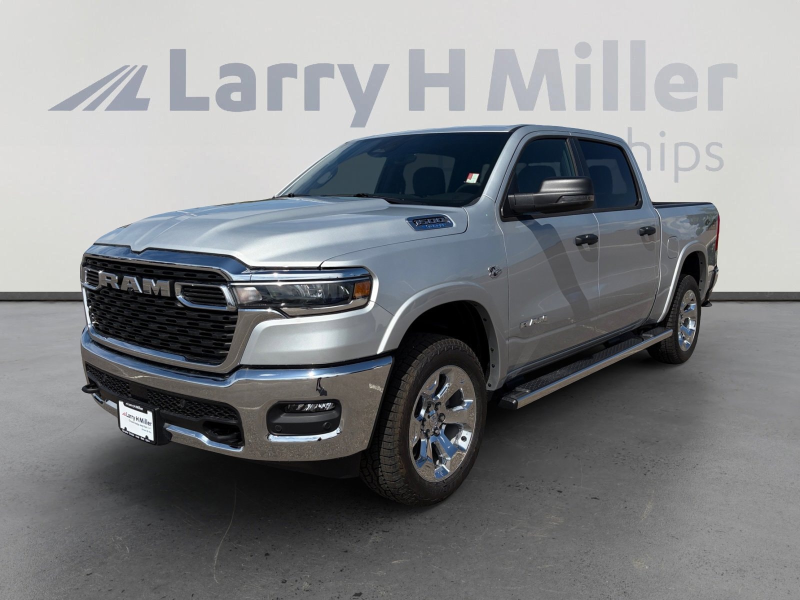 2026 RAM 1500 Big Horn/Lone Star 4x4 Crew Cab 5'7's photo