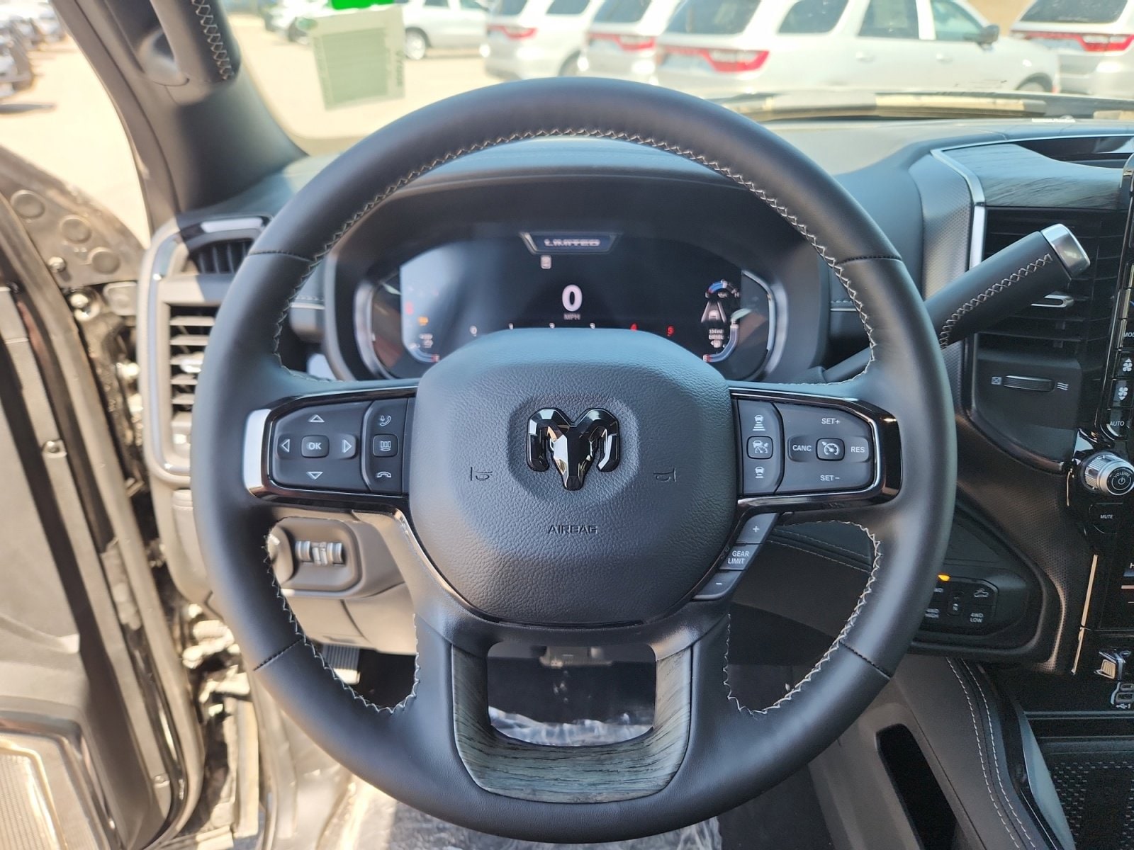 2025 RAM 2500 Limited - Photo 9